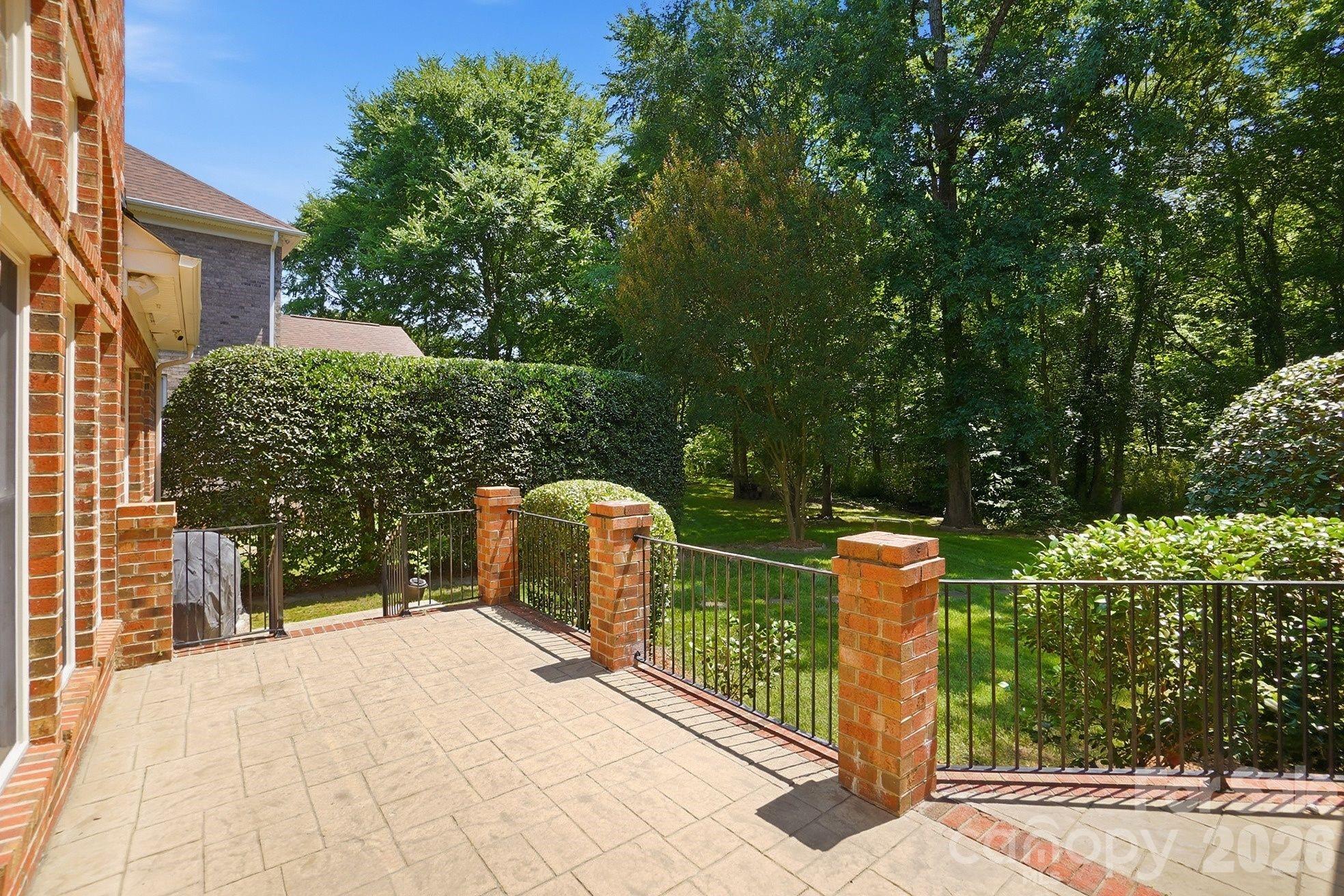 11649 James Richard Drive — Charlotte