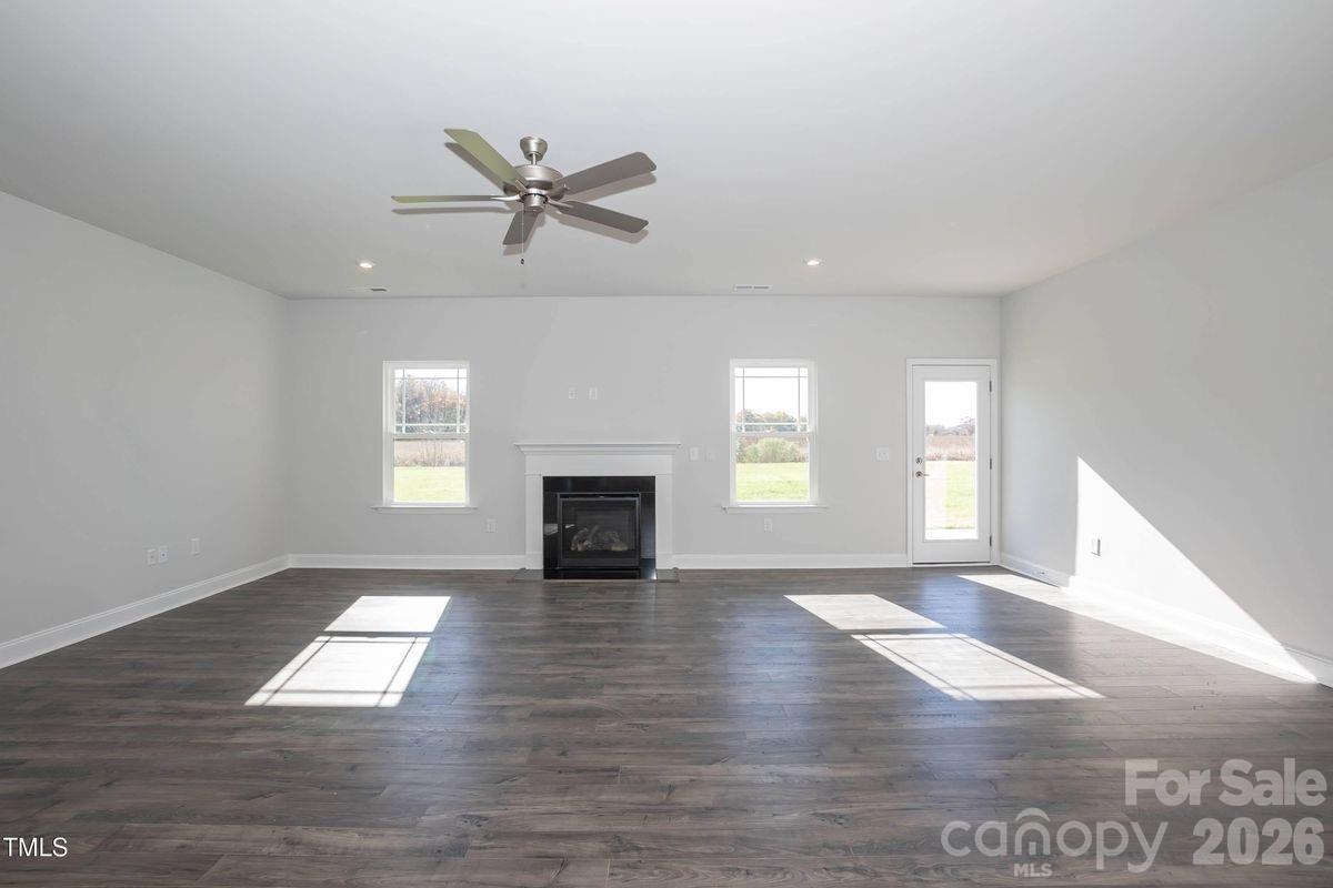 5130 Colchester Court #54 — Catawba