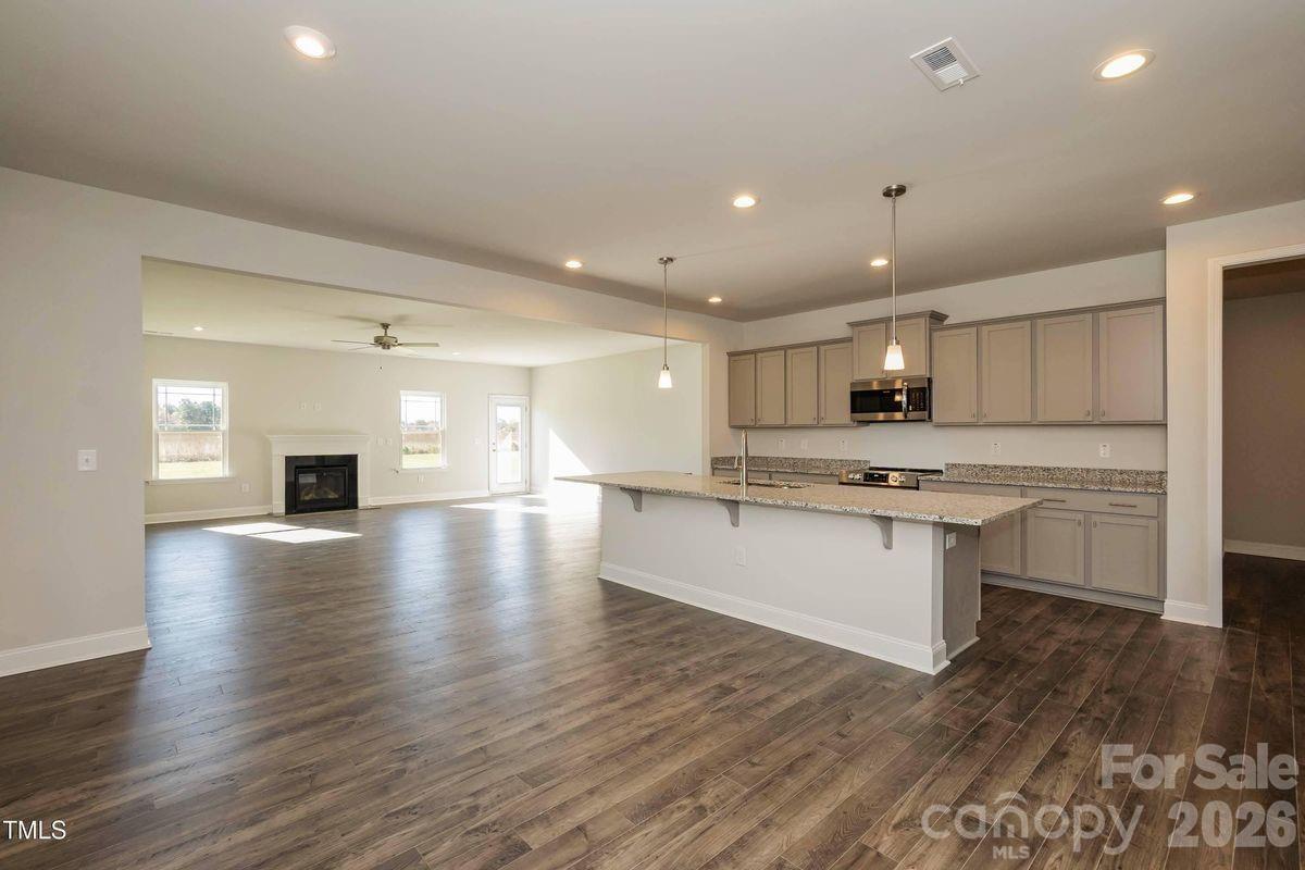 5130 Colchester Court #54 — Catawba