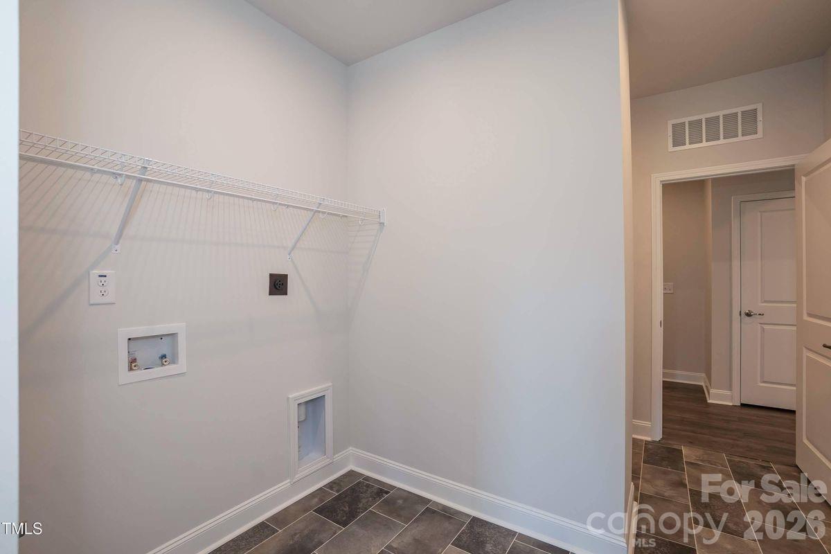 5130 Colchester Court #54 — Catawba