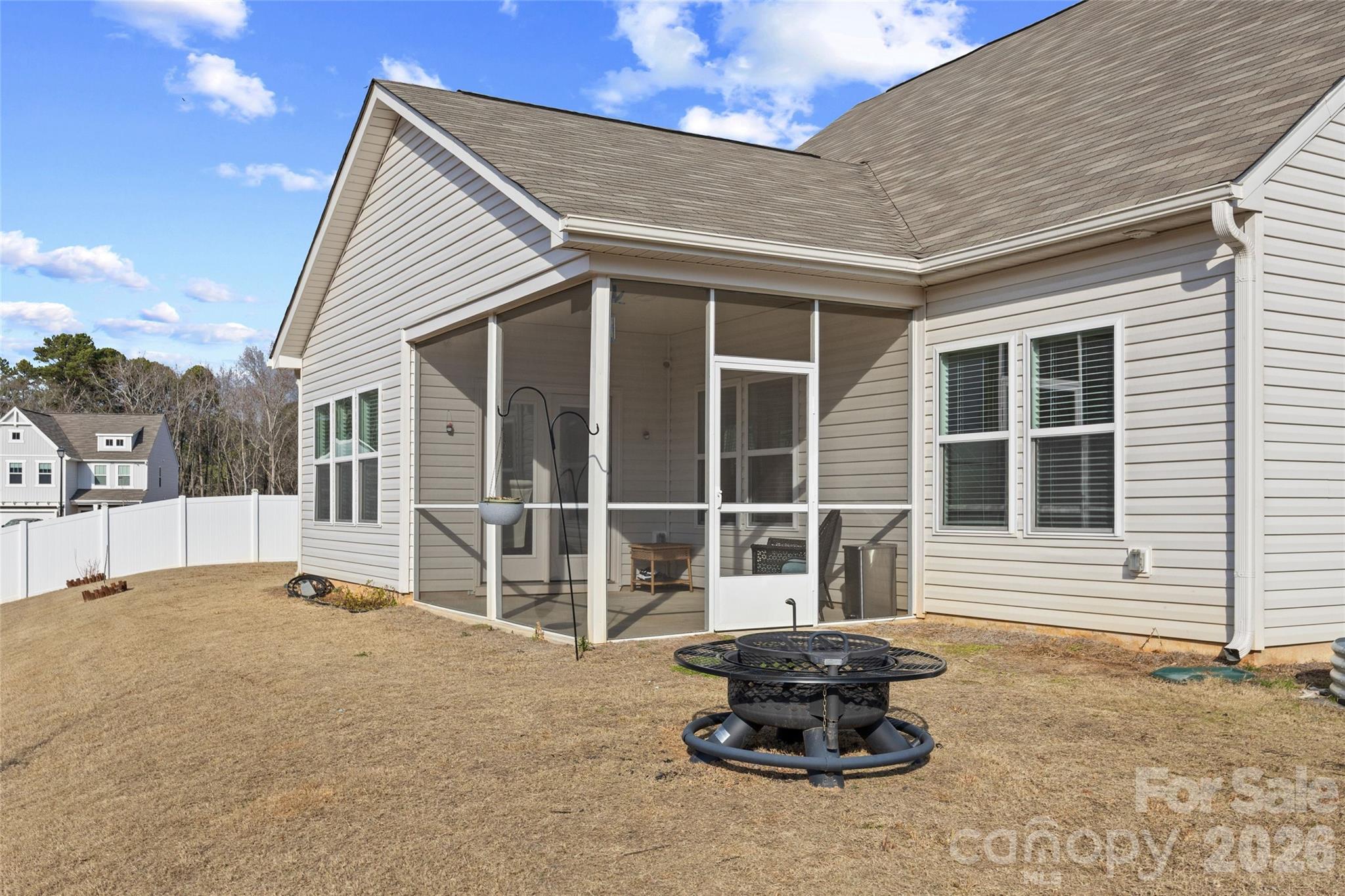2502 Waverly Drive — Monroe