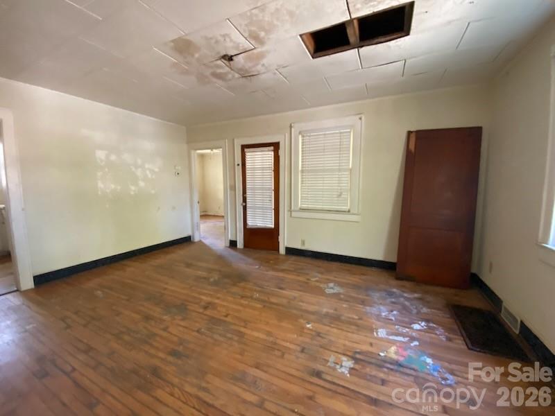 413 Rice Street — Hamlet