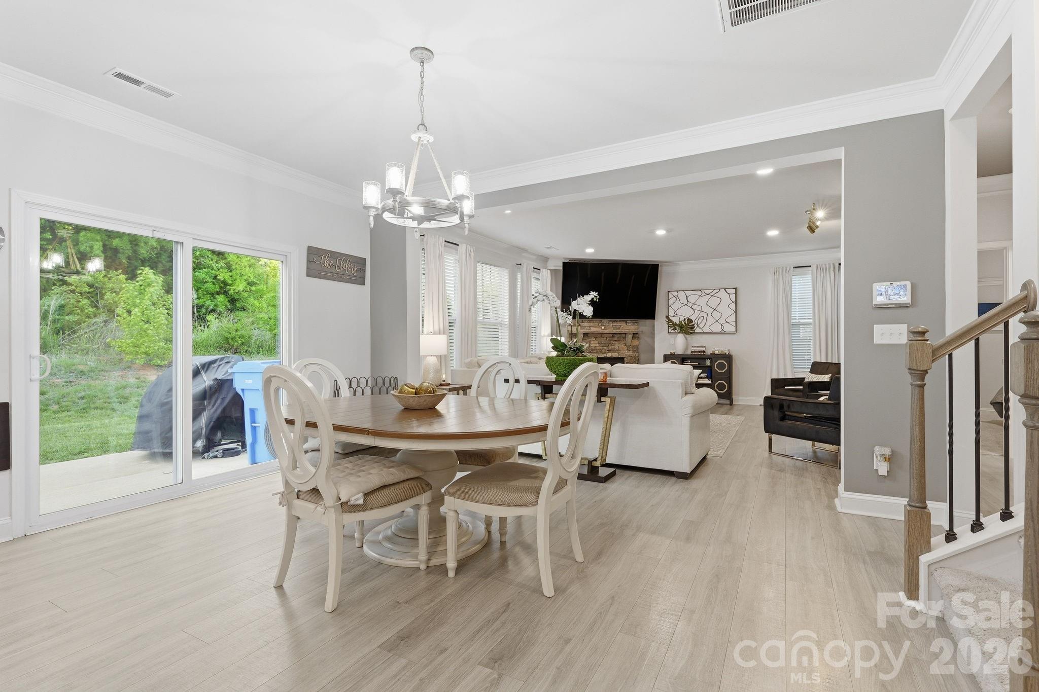108 W Northstone Road — Mooresville
