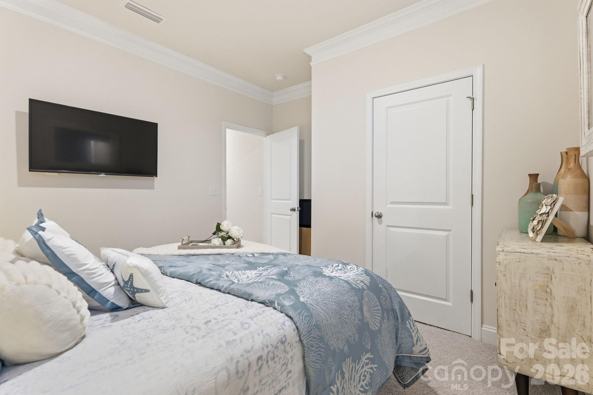 108 W Northstone Road — Mooresville