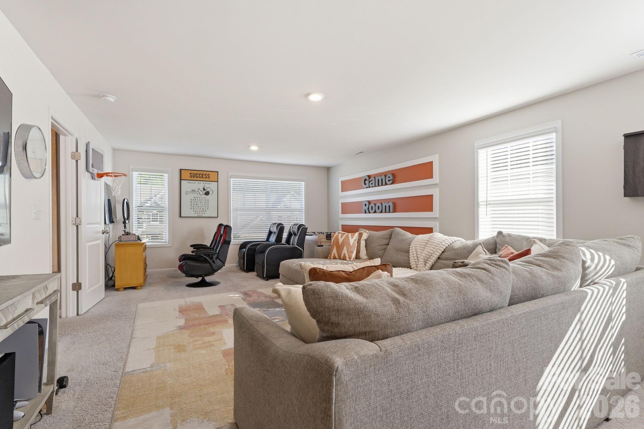 108 W Northstone Road — Mooresville