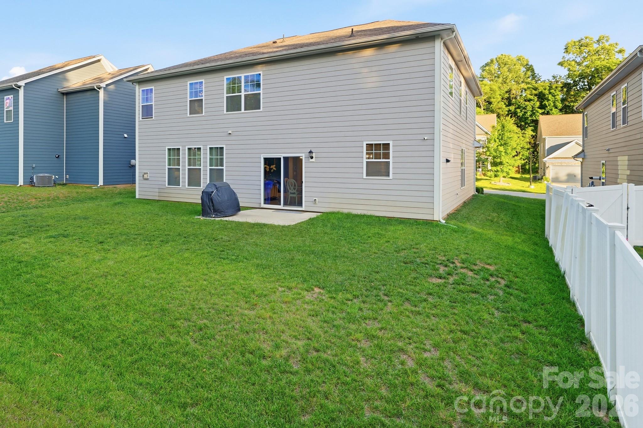 108 W Northstone Road — Mooresville