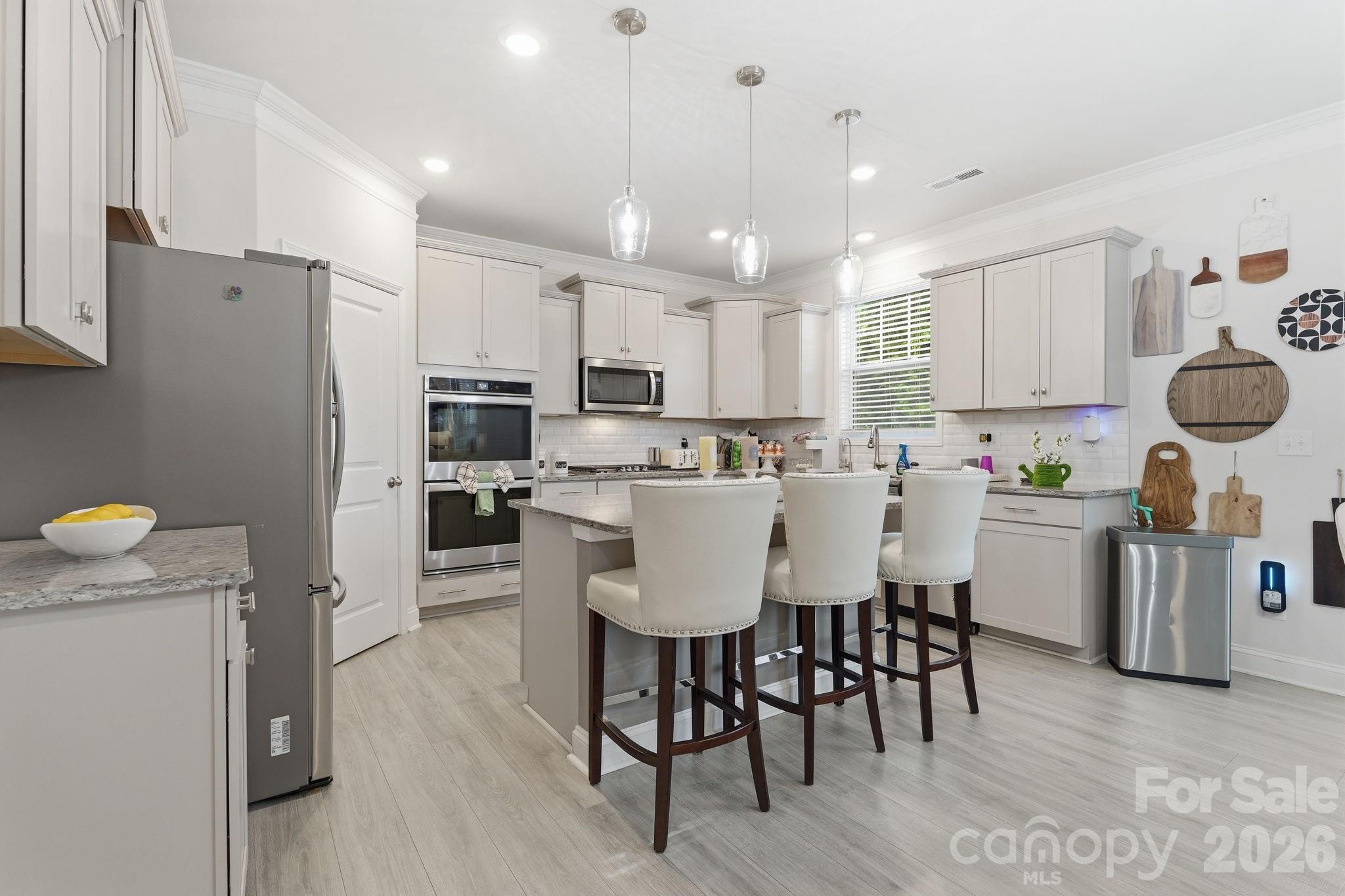 108 W Northstone Road — Mooresville