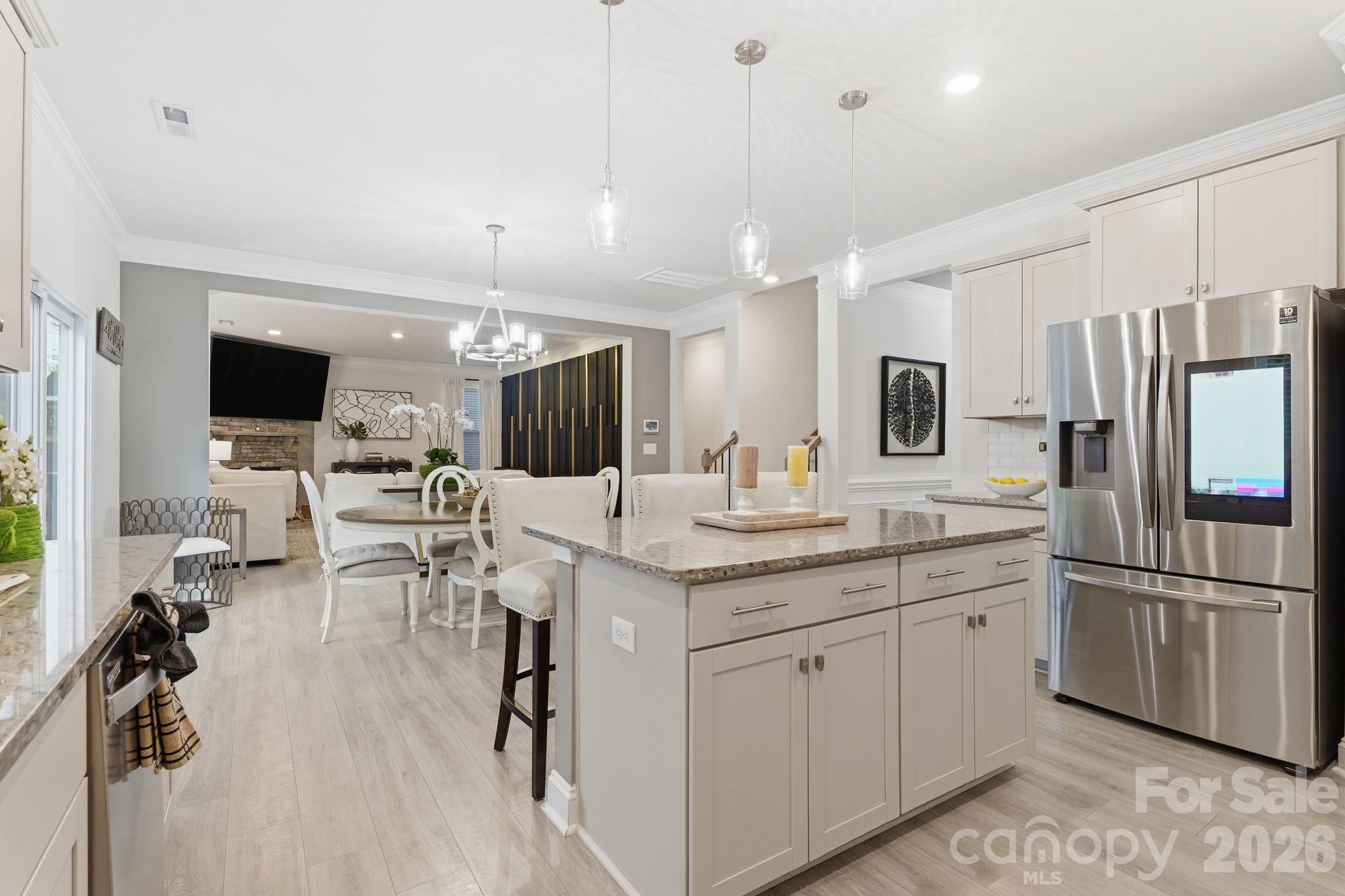 108 W Northstone Road — Mooresville