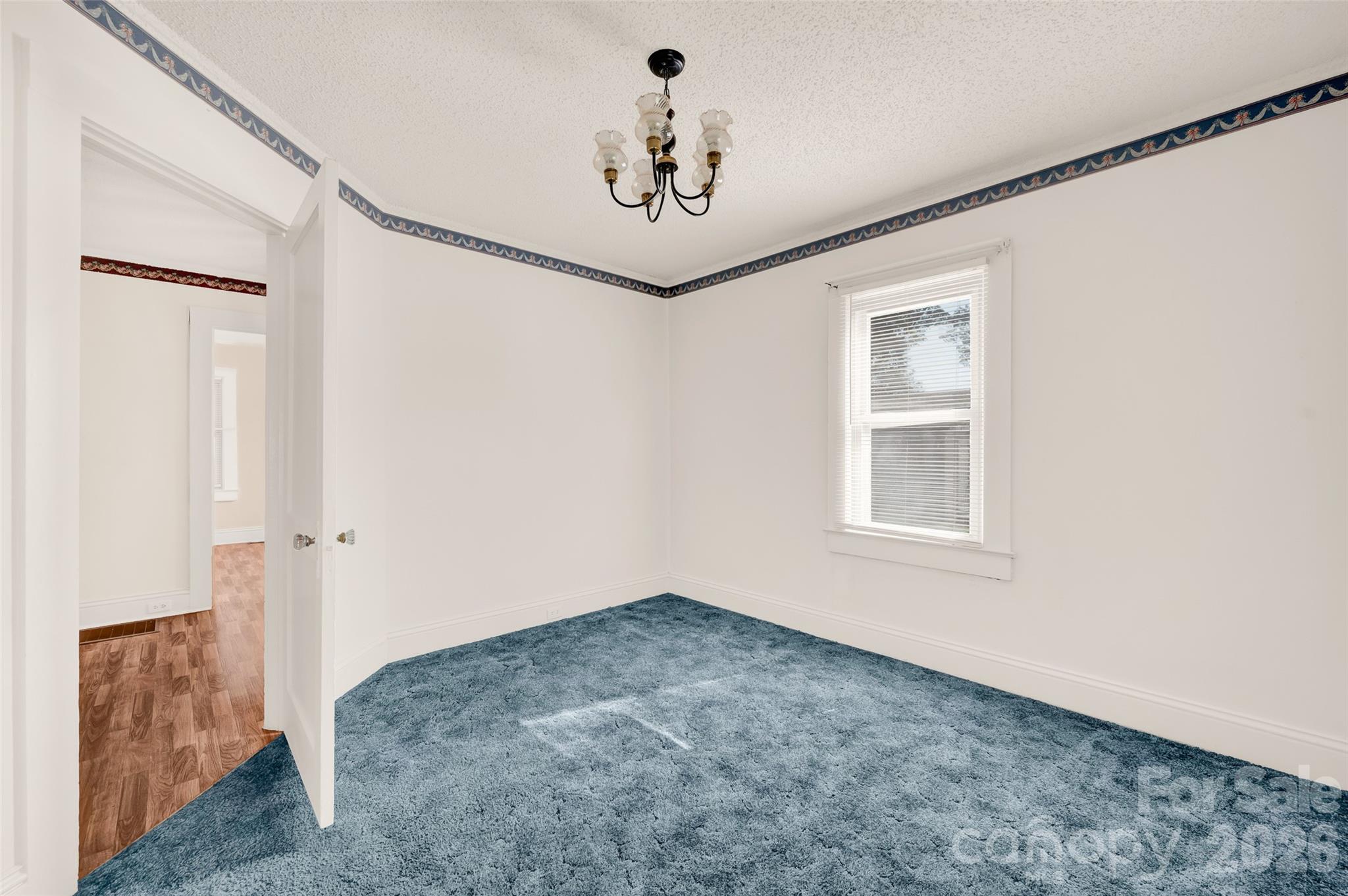 320 Cook Street — Mooresville