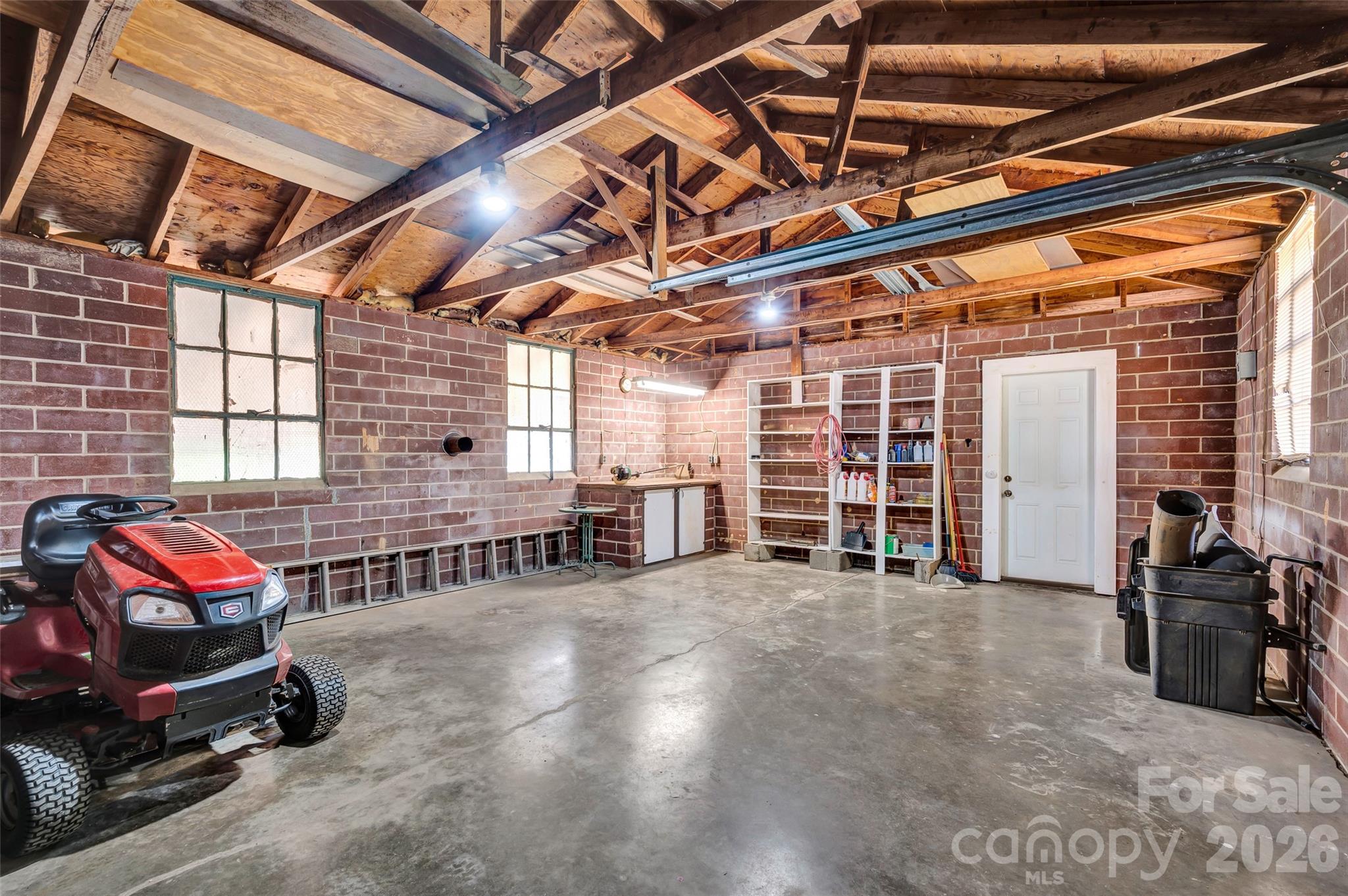 320 Cook Street — Mooresville