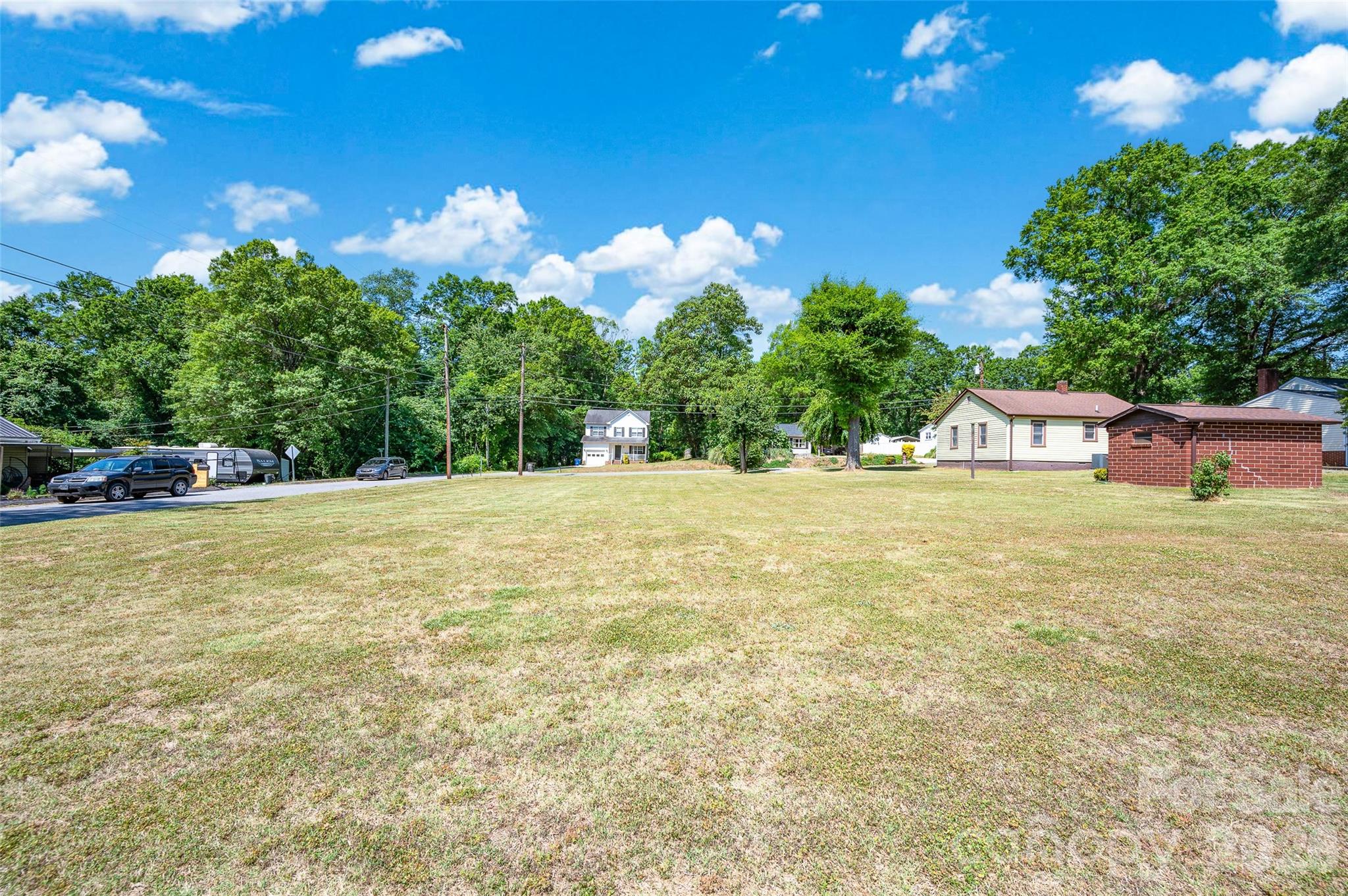 320 Cook Street — Mooresville