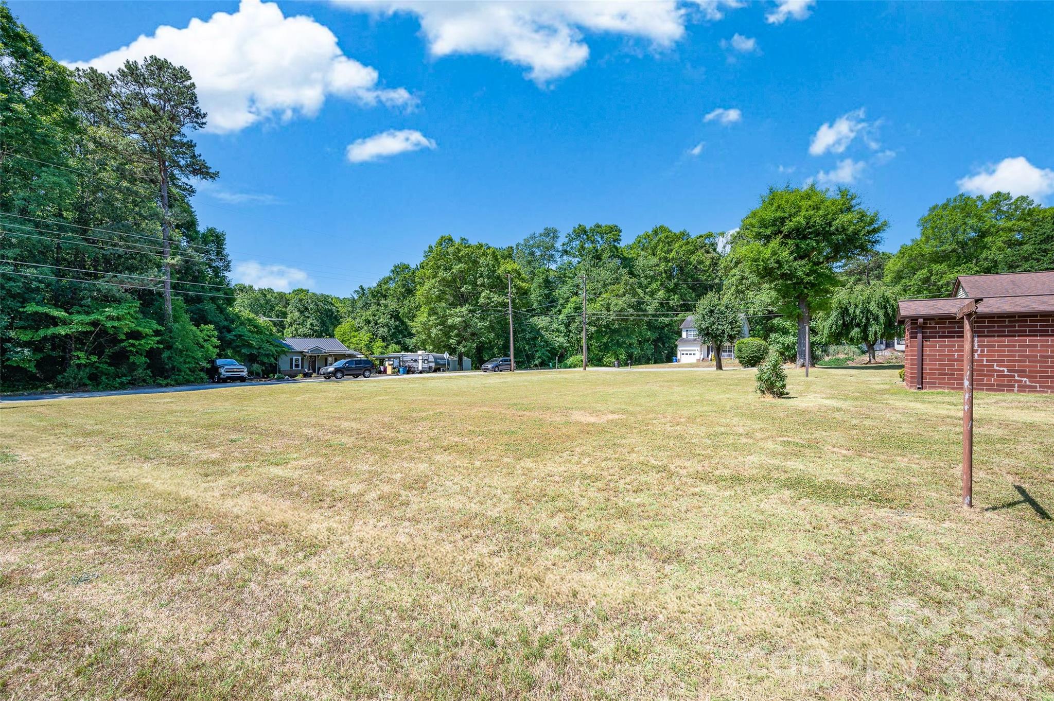 320 Cook Street — Mooresville