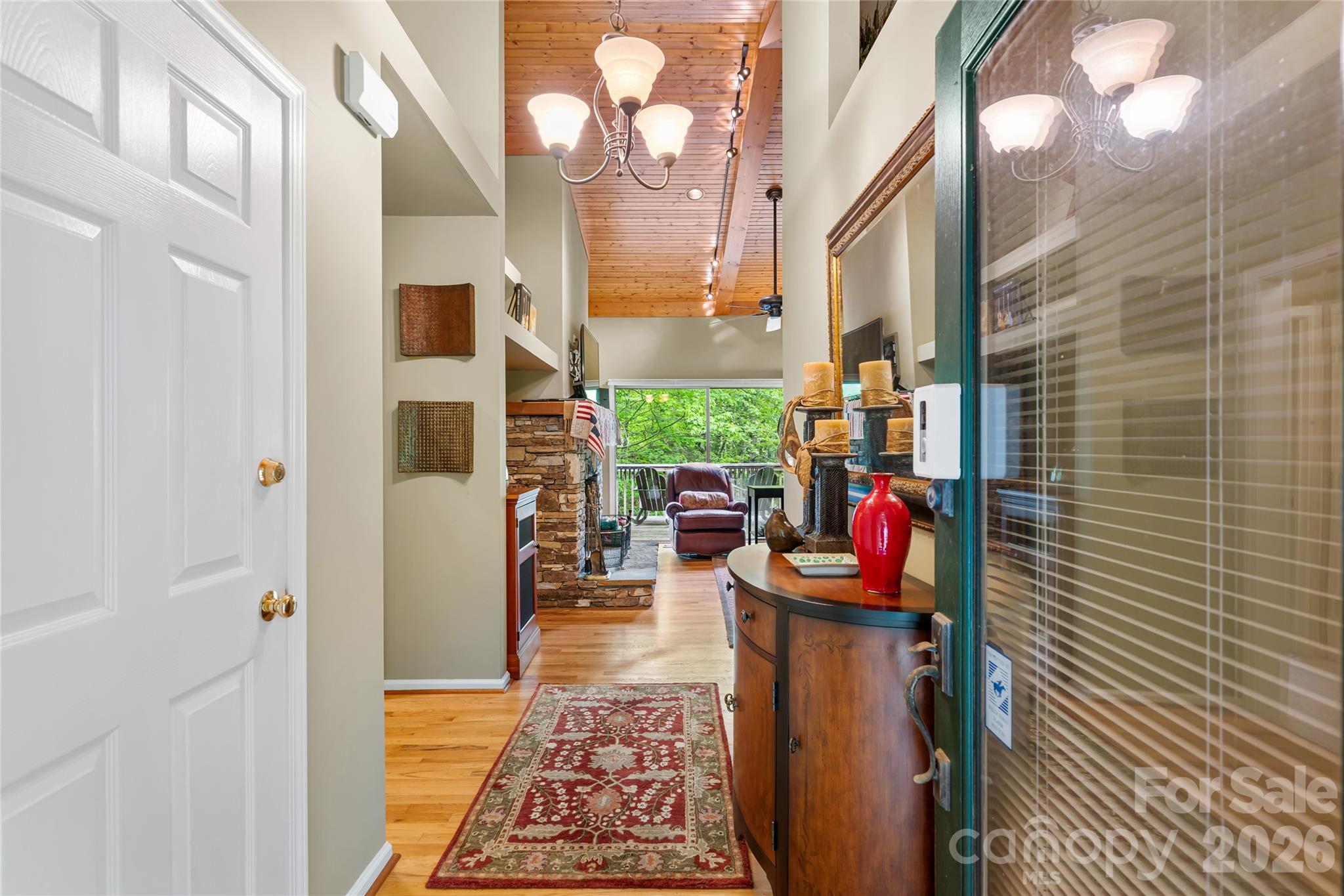560 Toxaway Court — Lake Toxaway