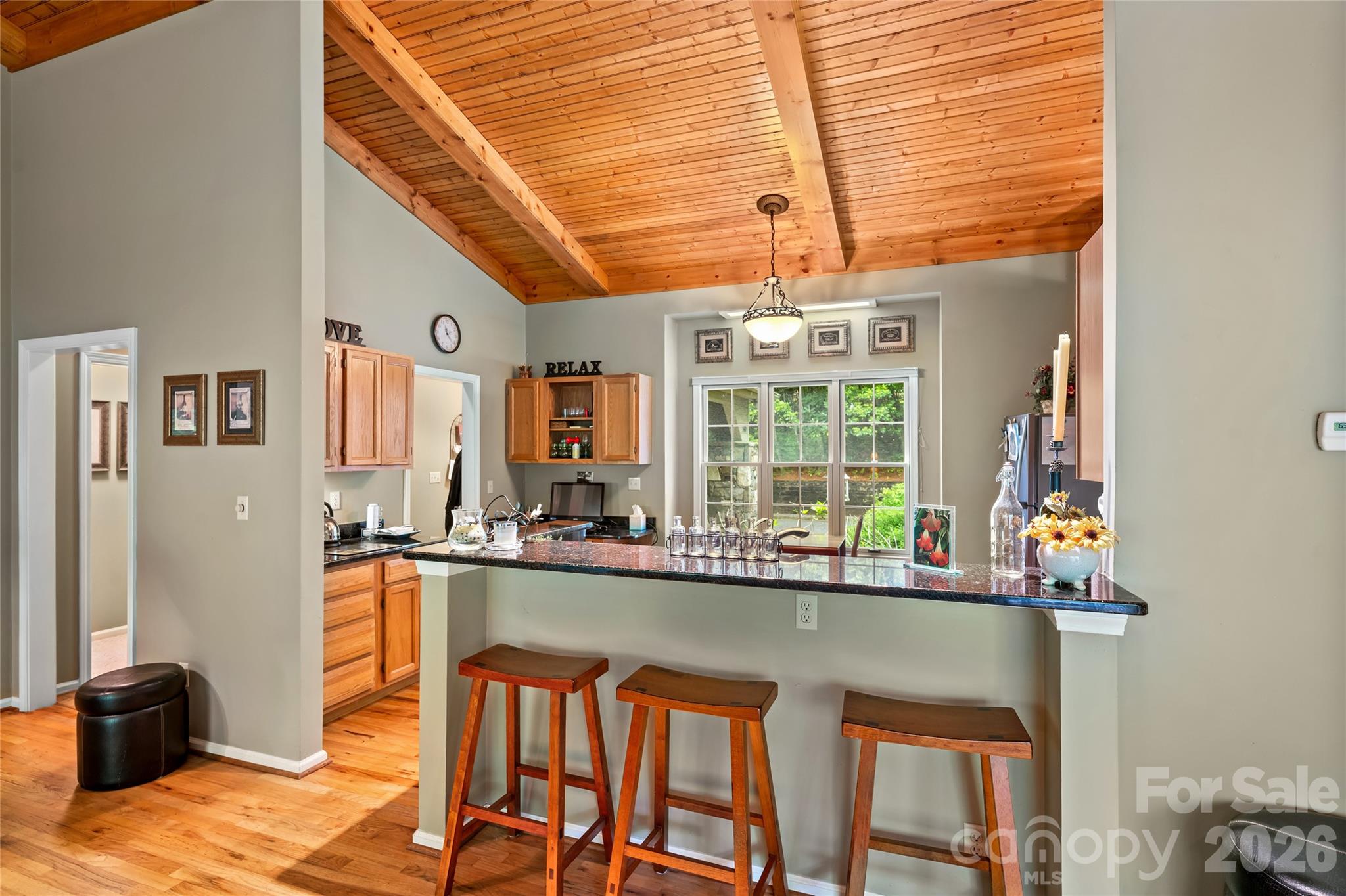 560 Toxaway Court — Lake Toxaway