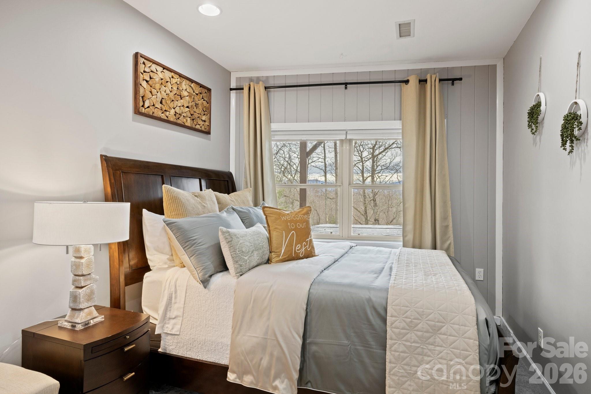 106 Bishop Cove Road — Fairview
