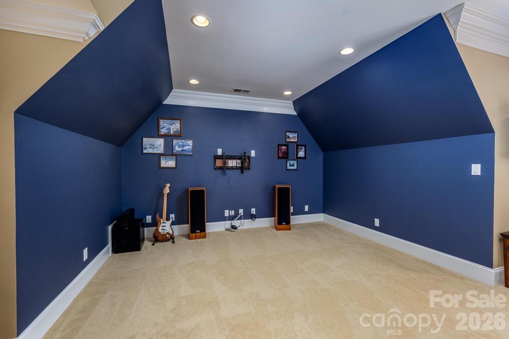 7315 Bay Ridge Drive — Denver