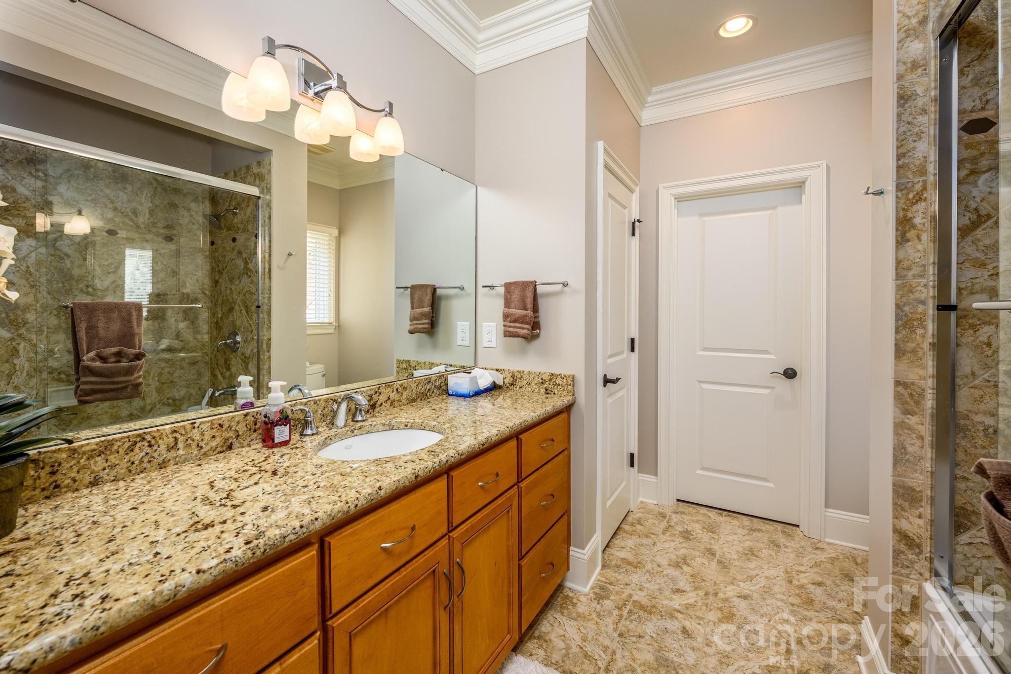 7315 Bay Ridge Drive — Denver