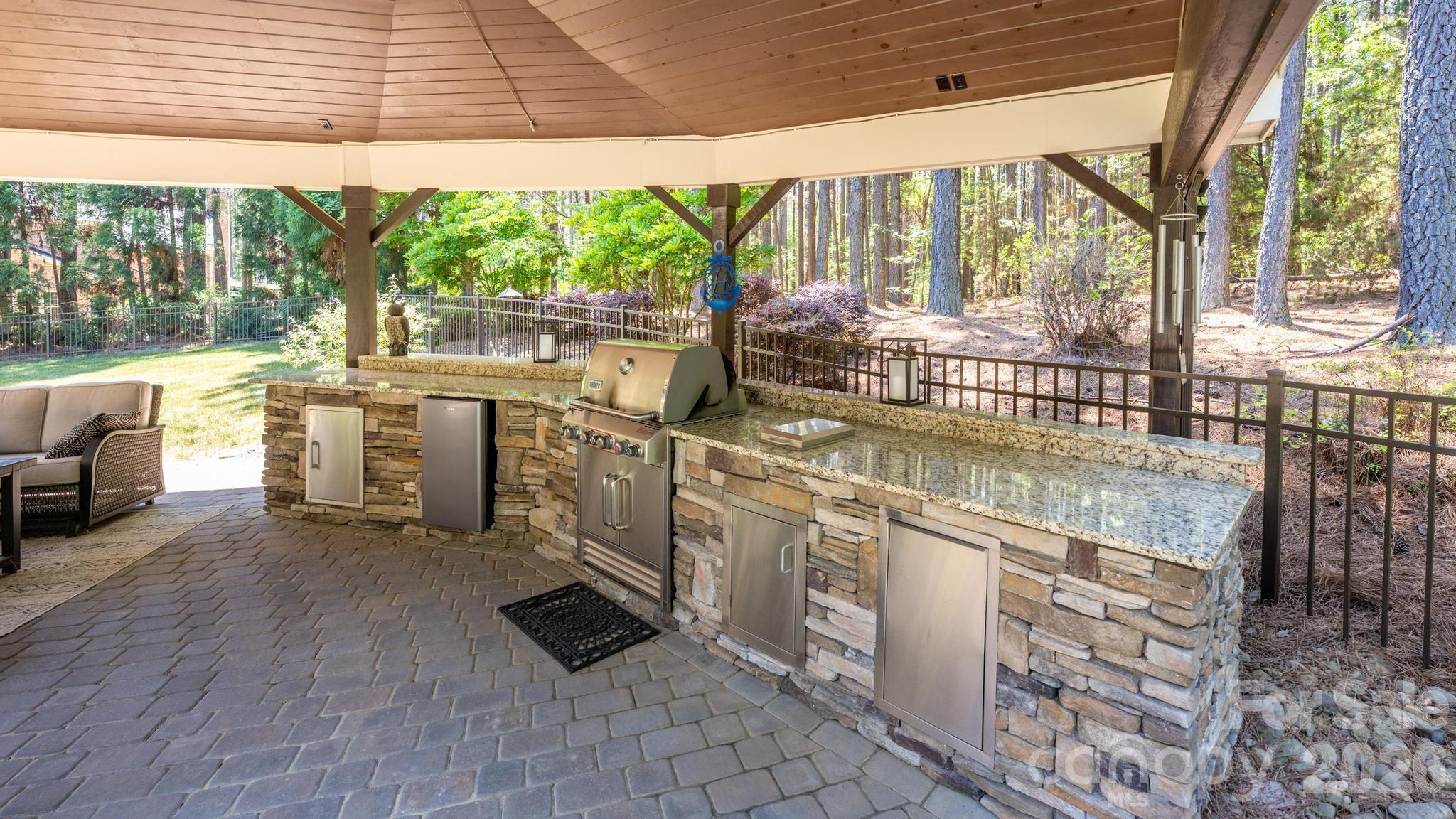 7315 Bay Ridge Drive — Denver