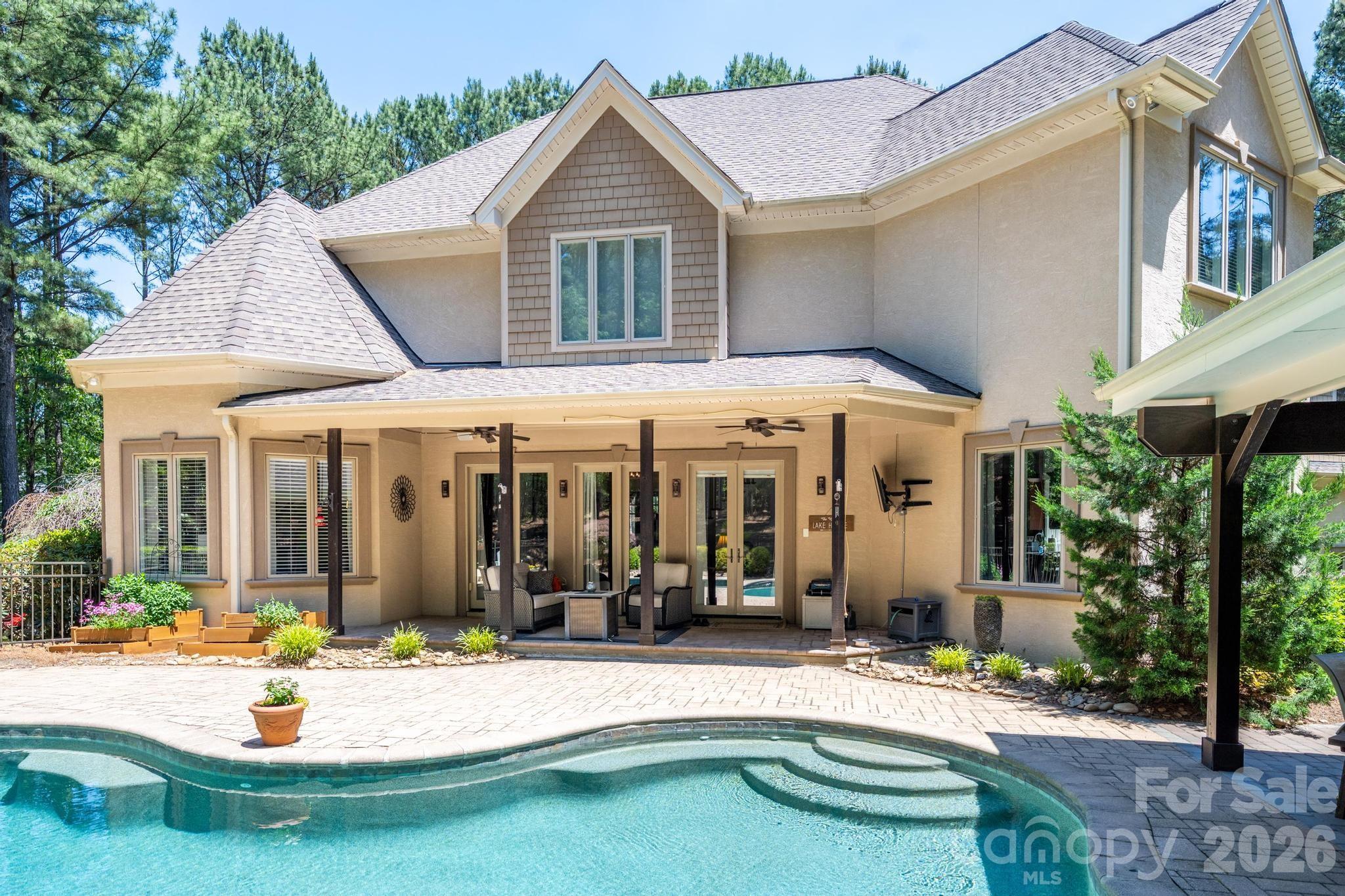 7315 Bay Ridge Drive — Denver
