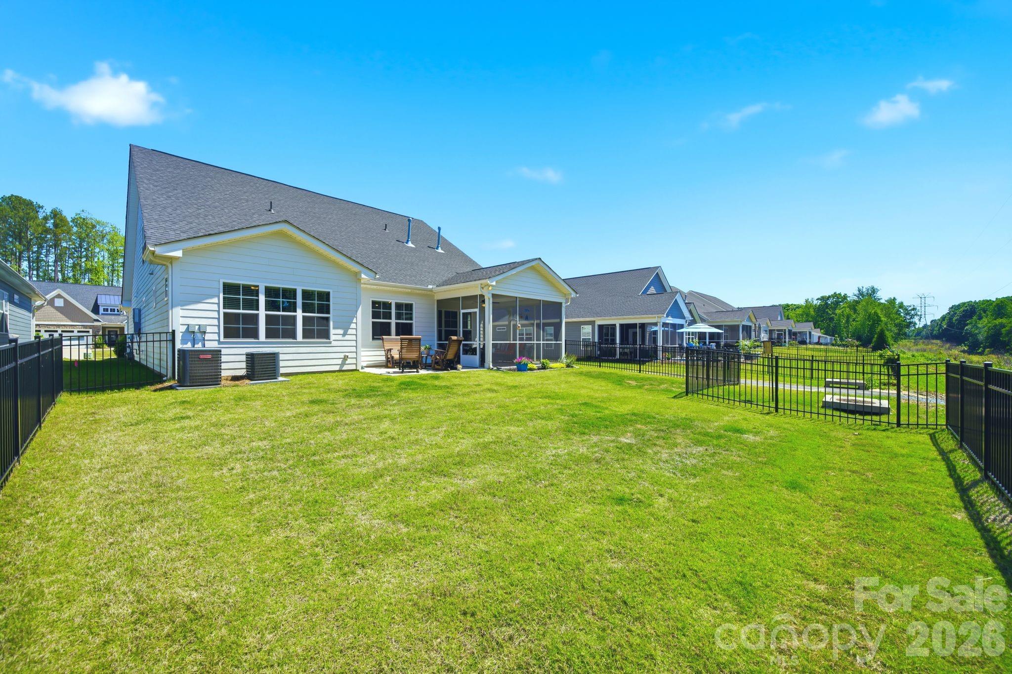 2613 Manor Stone Way — Indian Trail