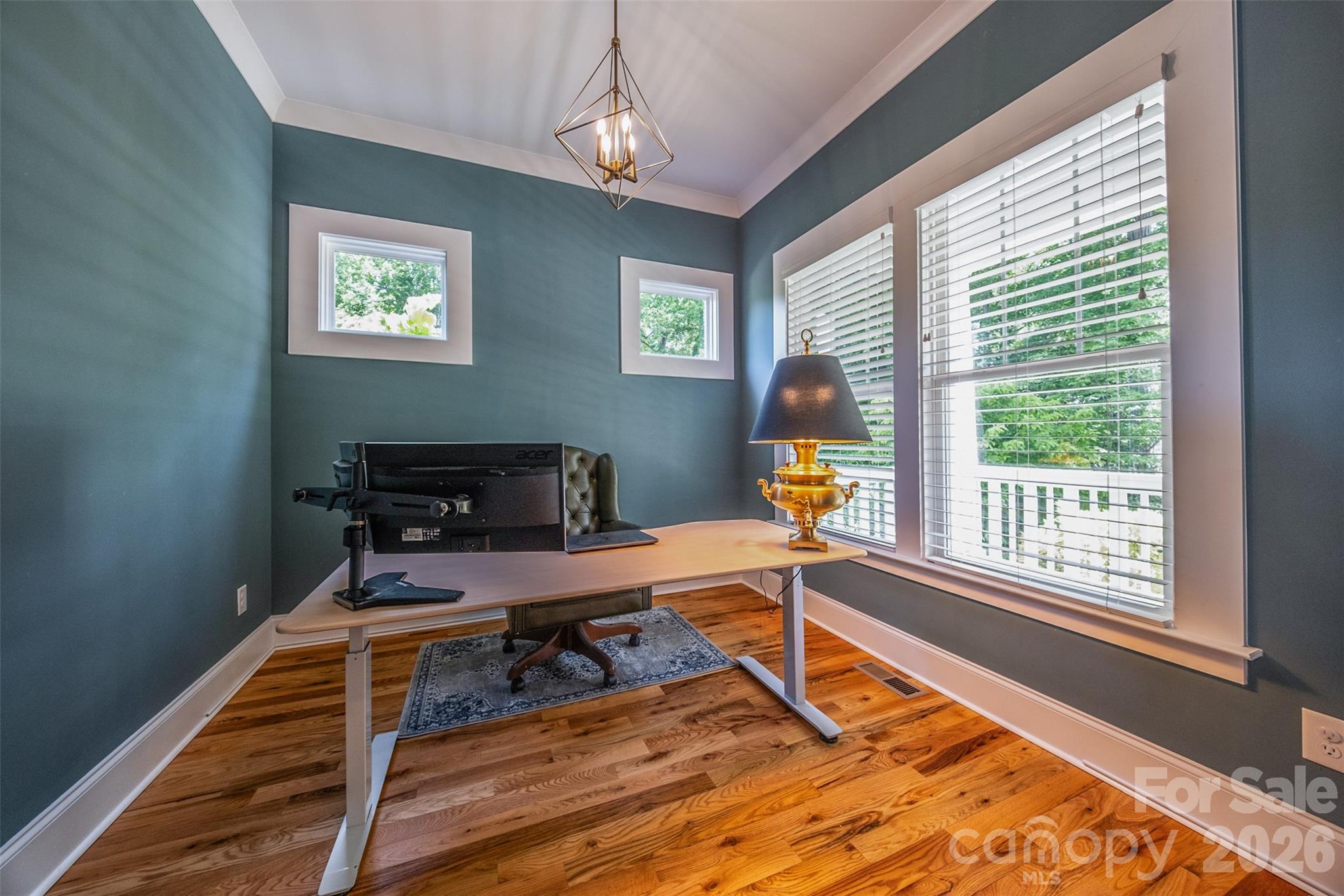 205 Sherwood Drive — Huntersville