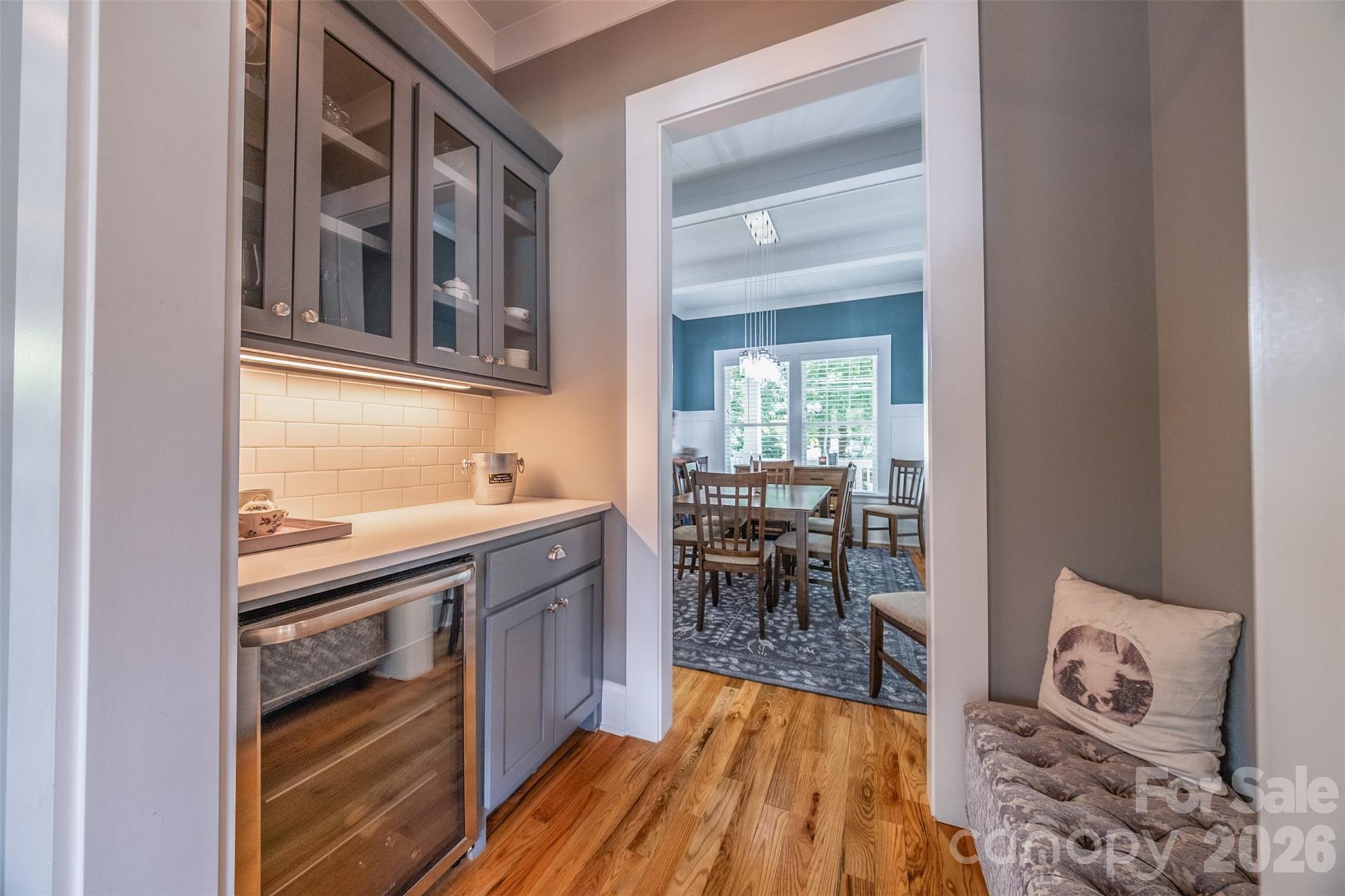 205 Sherwood Drive — Huntersville