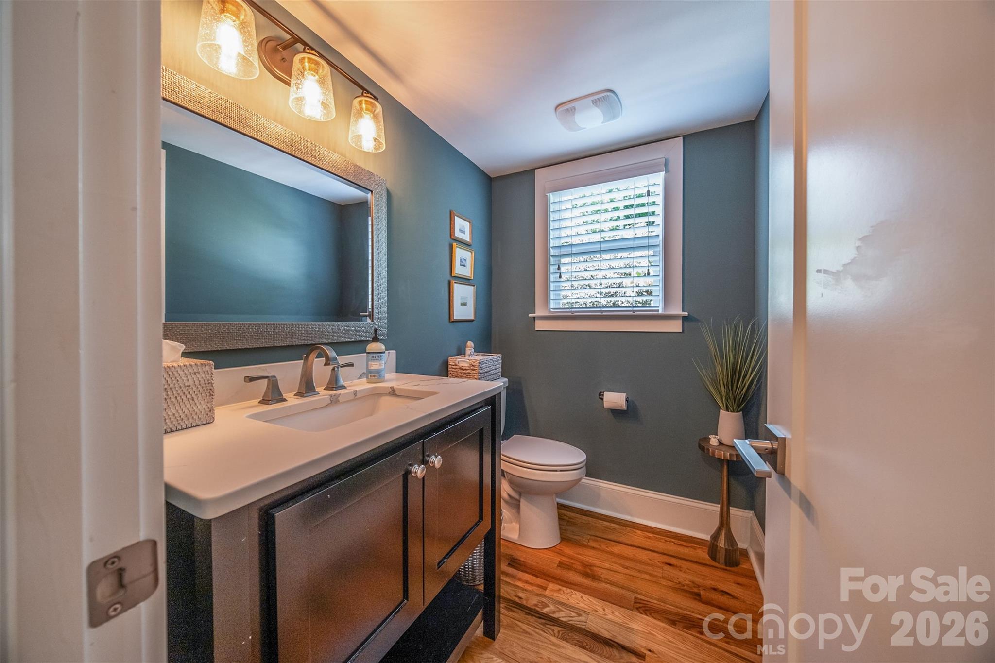 205 Sherwood Drive — Huntersville