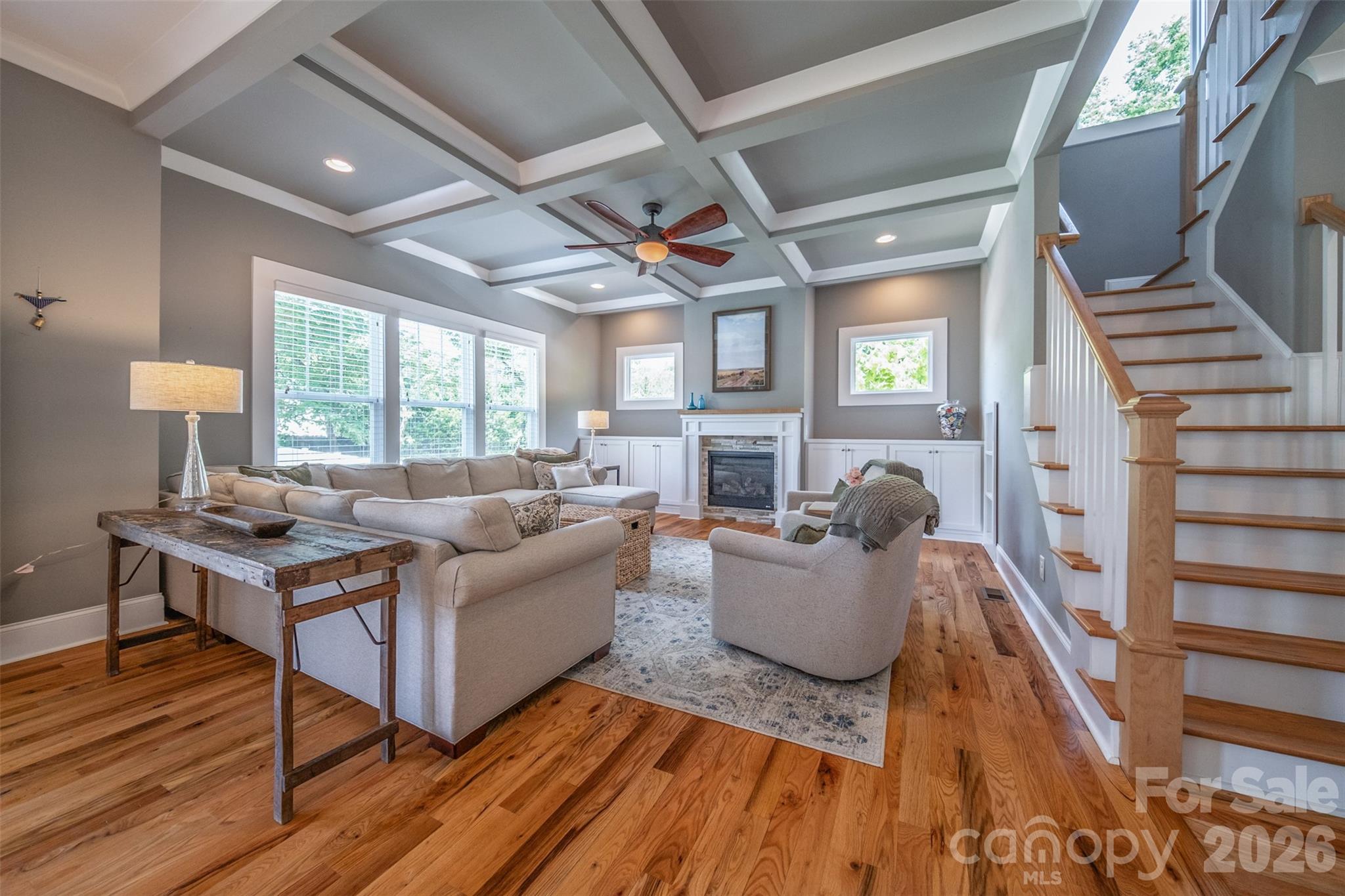 205 Sherwood Drive — Huntersville