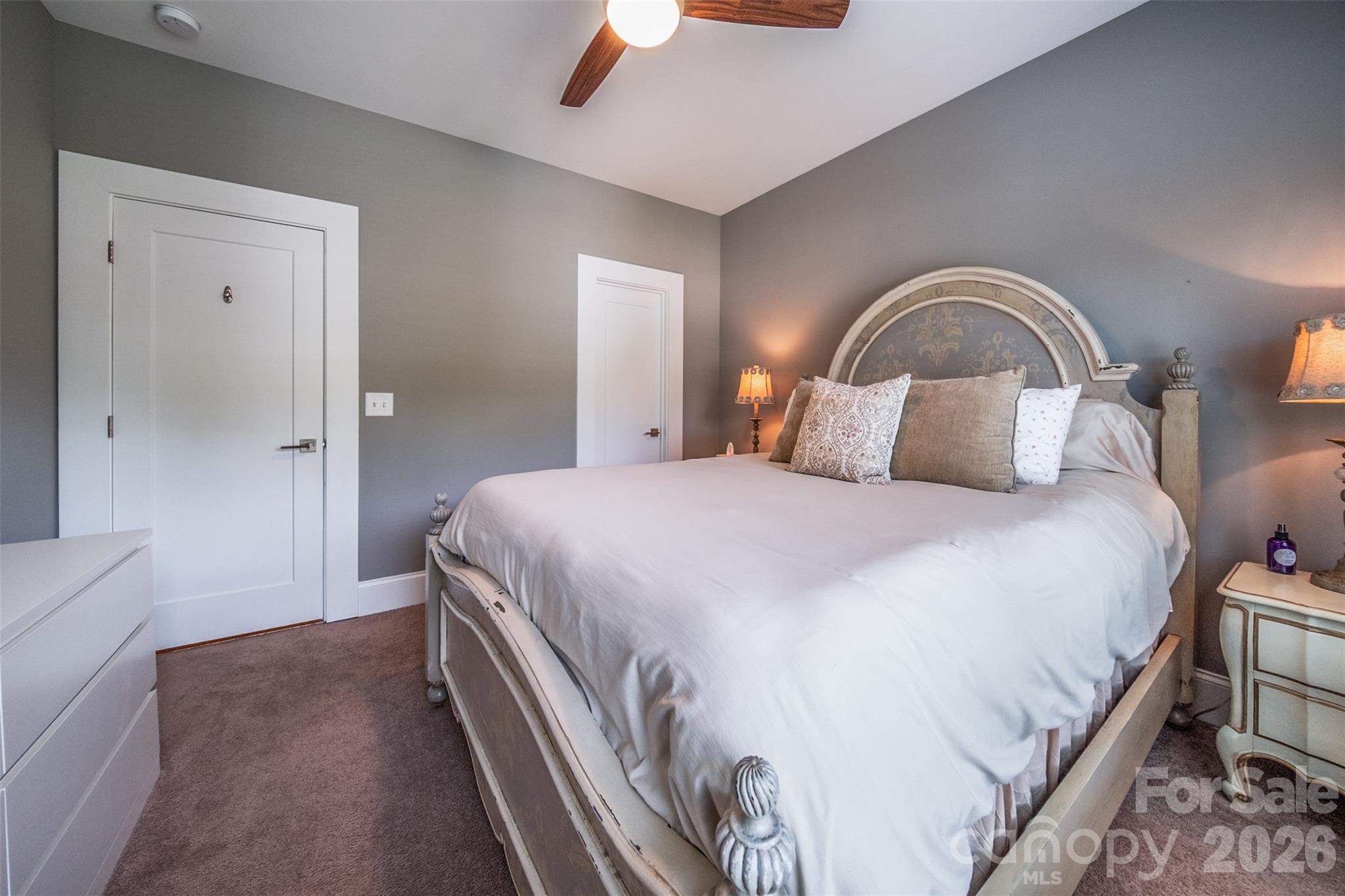 205 Sherwood Drive — Huntersville
