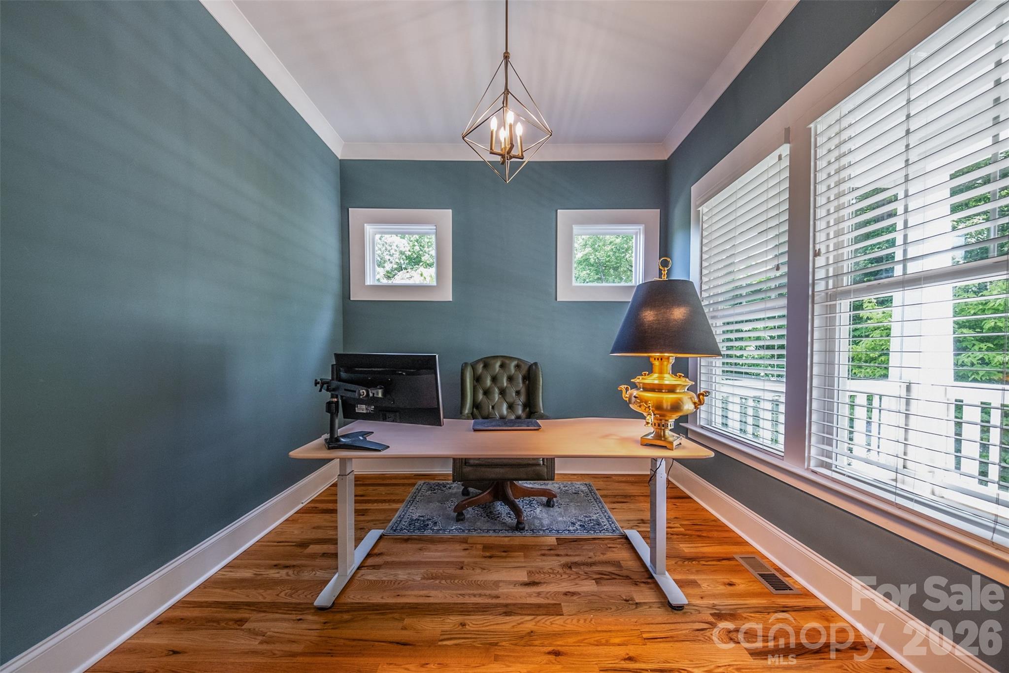 205 Sherwood Drive — Huntersville