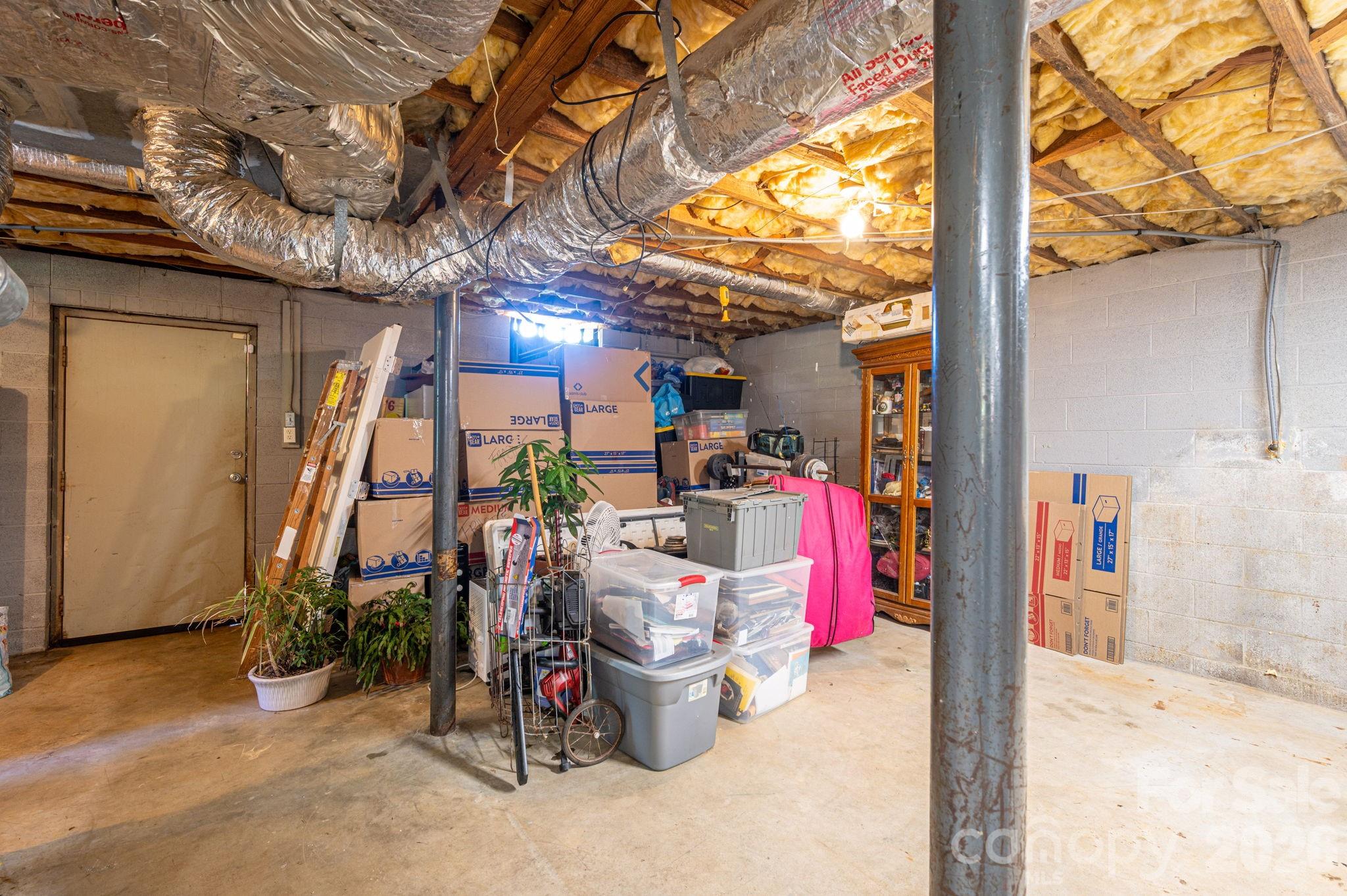 636 Poplar Drive — Shelby