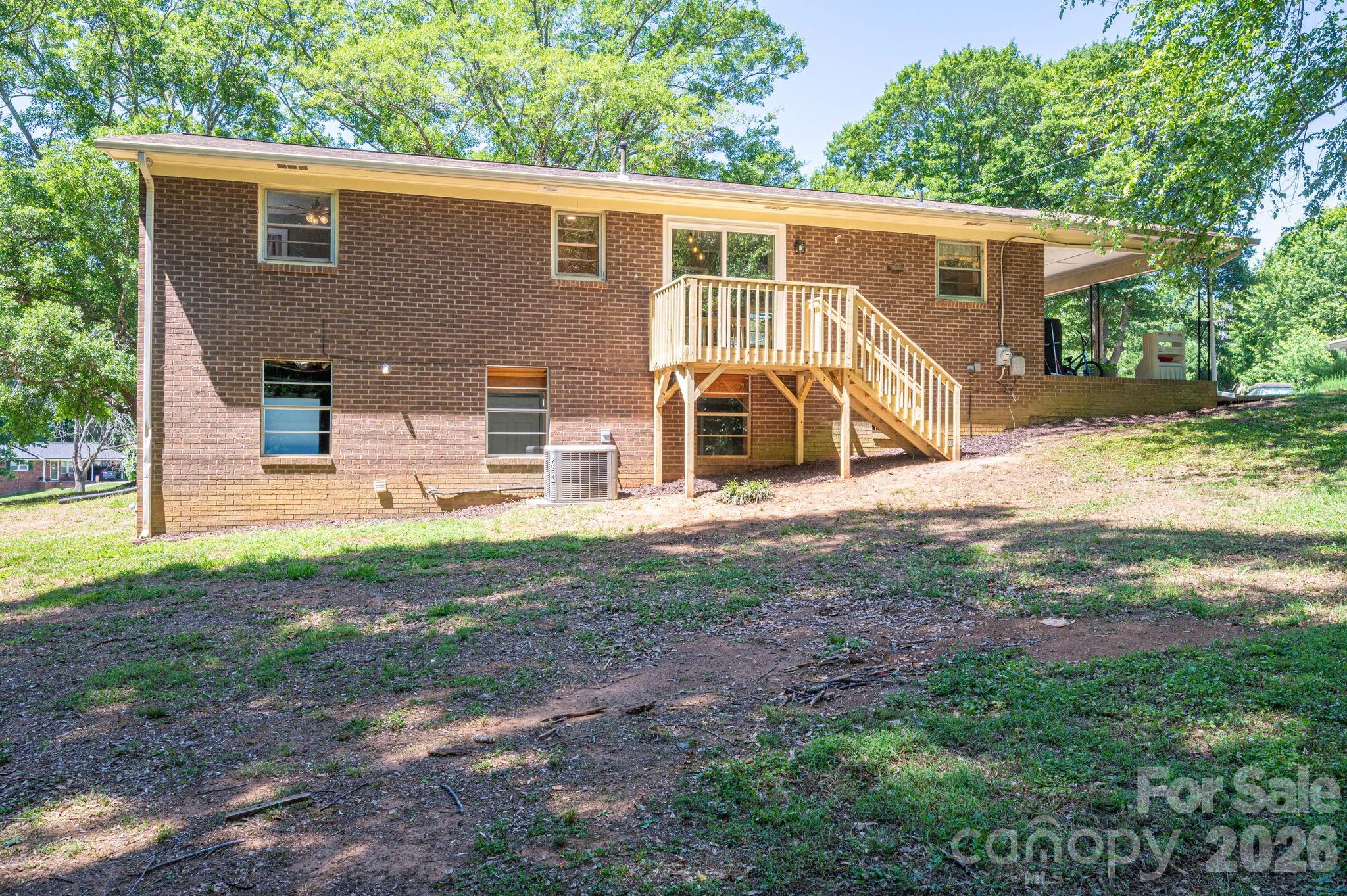 636 Poplar Drive — Shelby