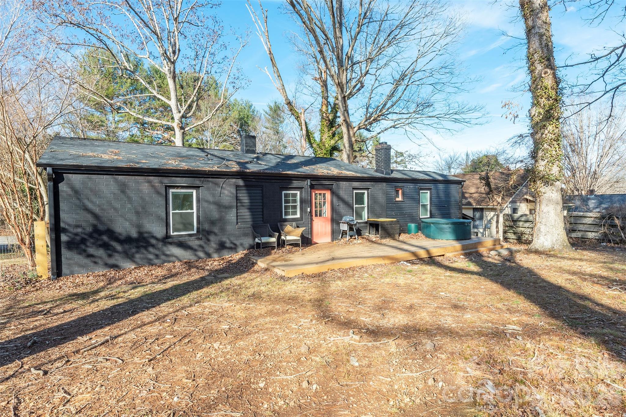 17 Springdale Avenue — Asheville