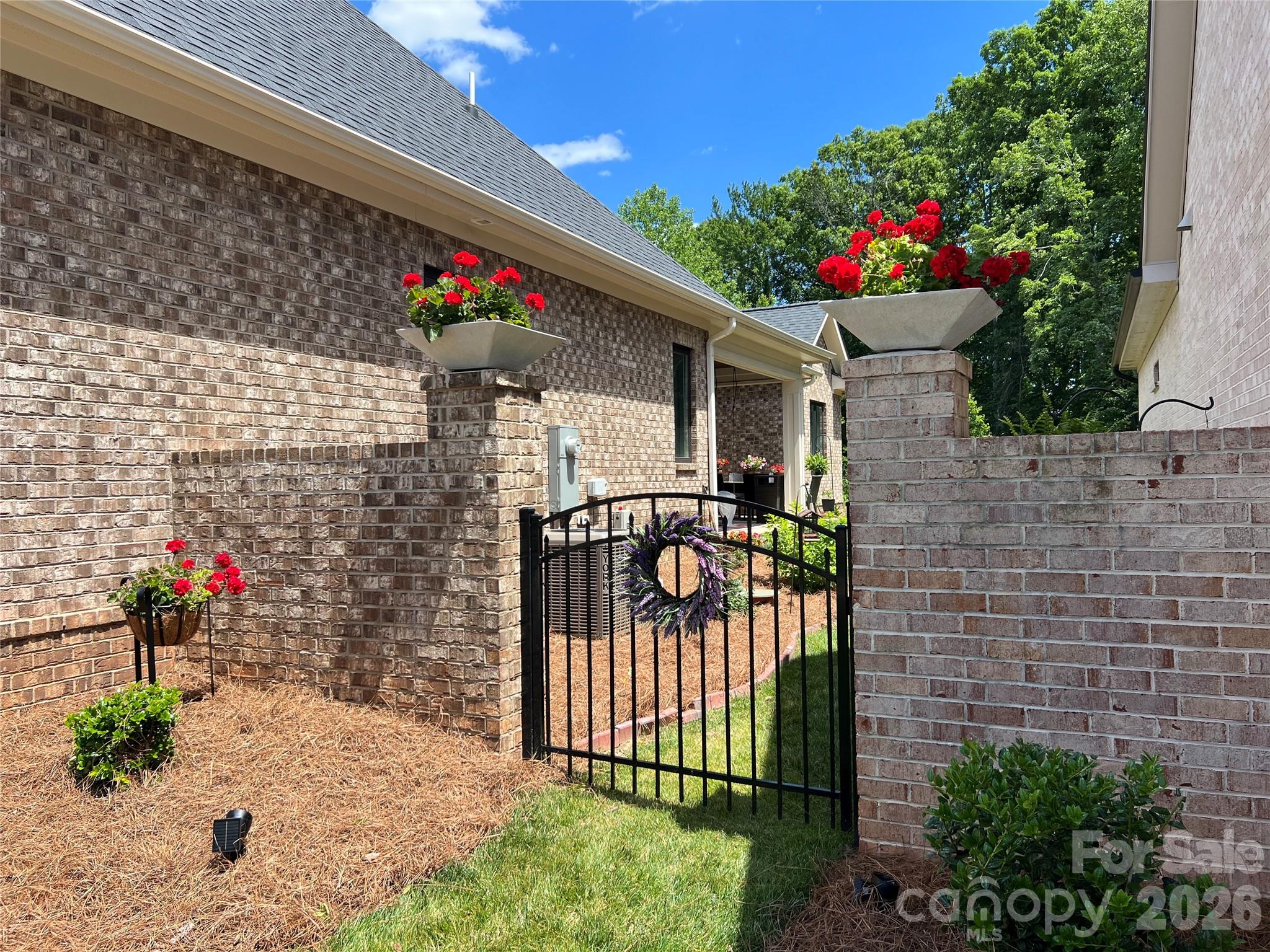5124 Silver Trace Lane — Denver