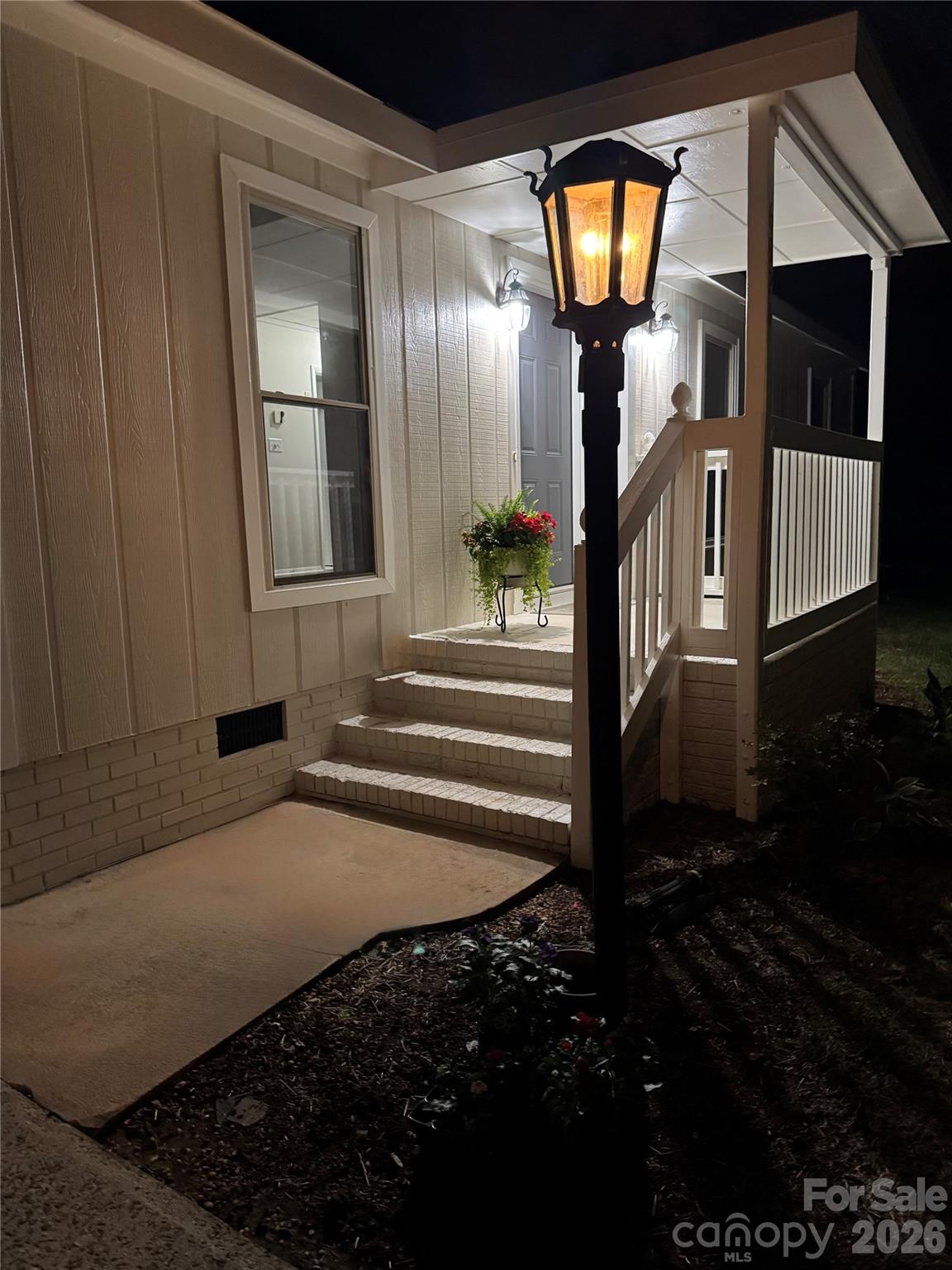 6921 Kirkcaldy Lane — Mint Hill