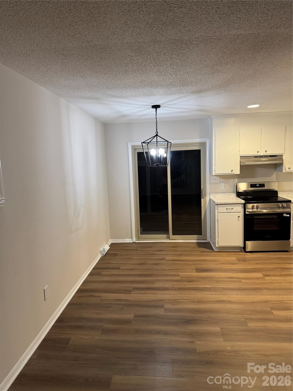6921 Kirkcaldy Lane — Mint Hill