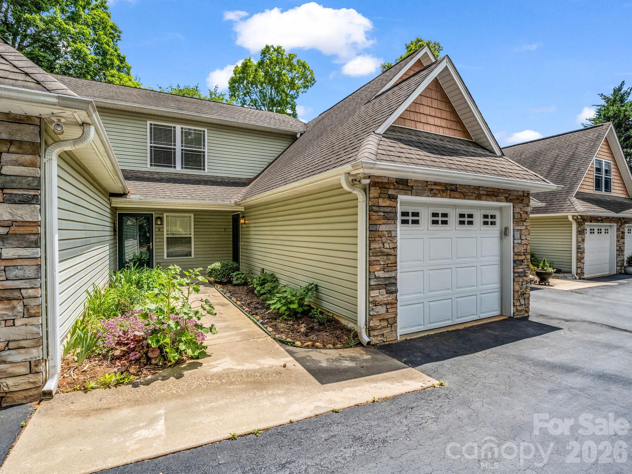 4 Rathfarnham Road #4F — Asheville