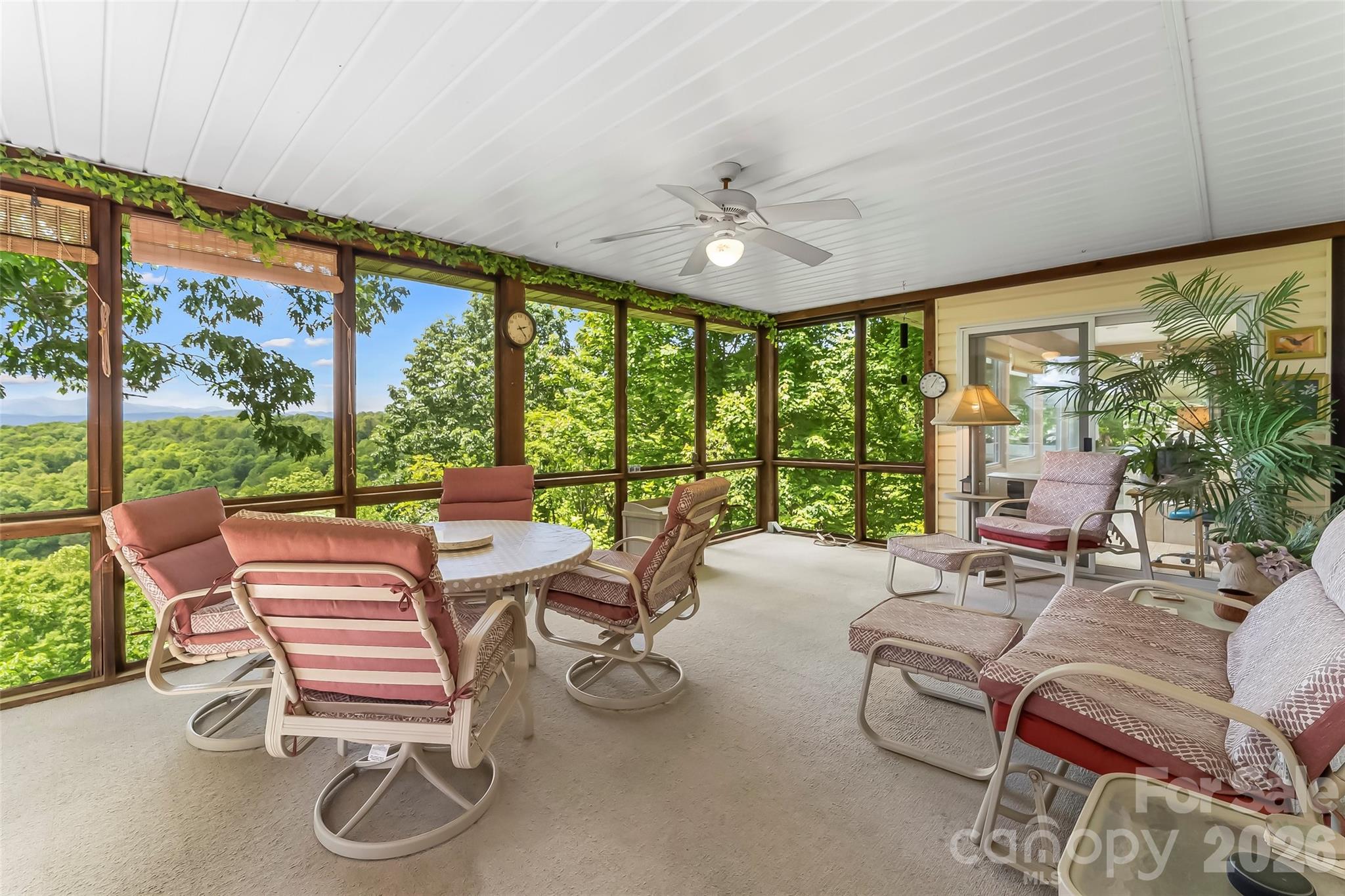 120 Eagle Rock Trail — Hendersonville
