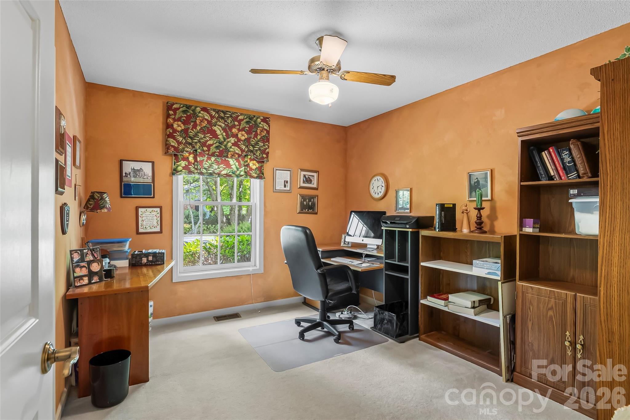 120 Eagle Rock Trail — Hendersonville