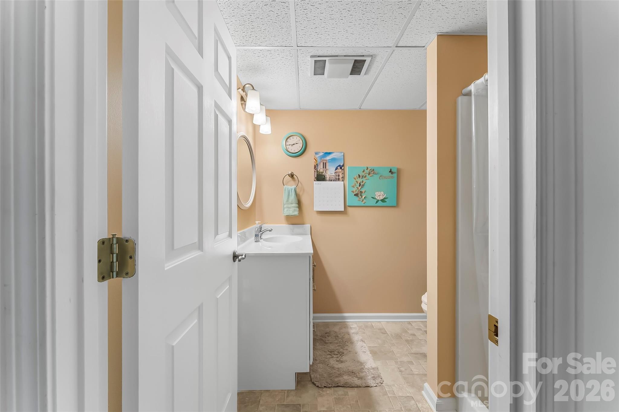 120 Eagle Rock Trail — Hendersonville