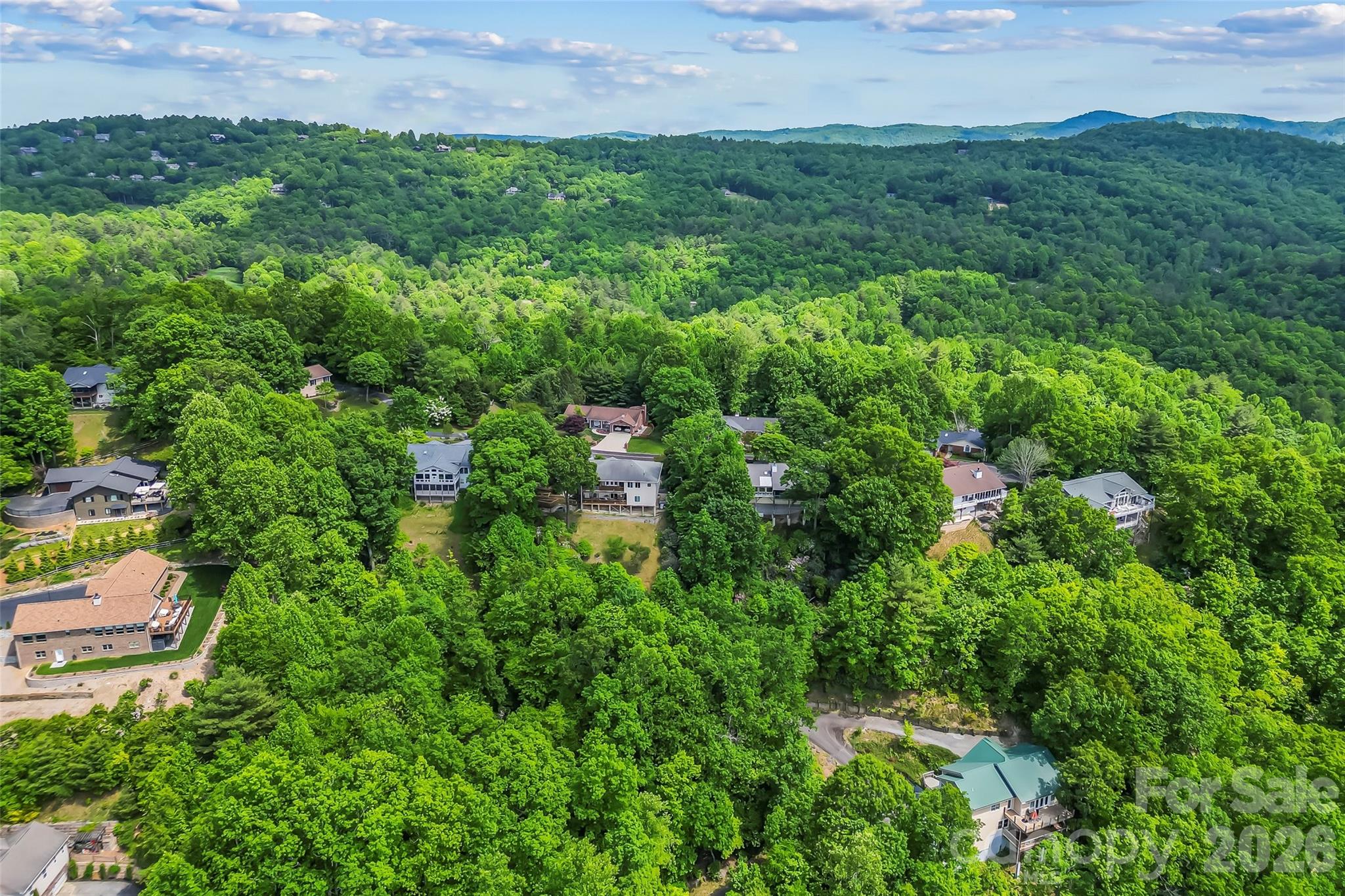 120 Eagle Rock Trail — Hendersonville