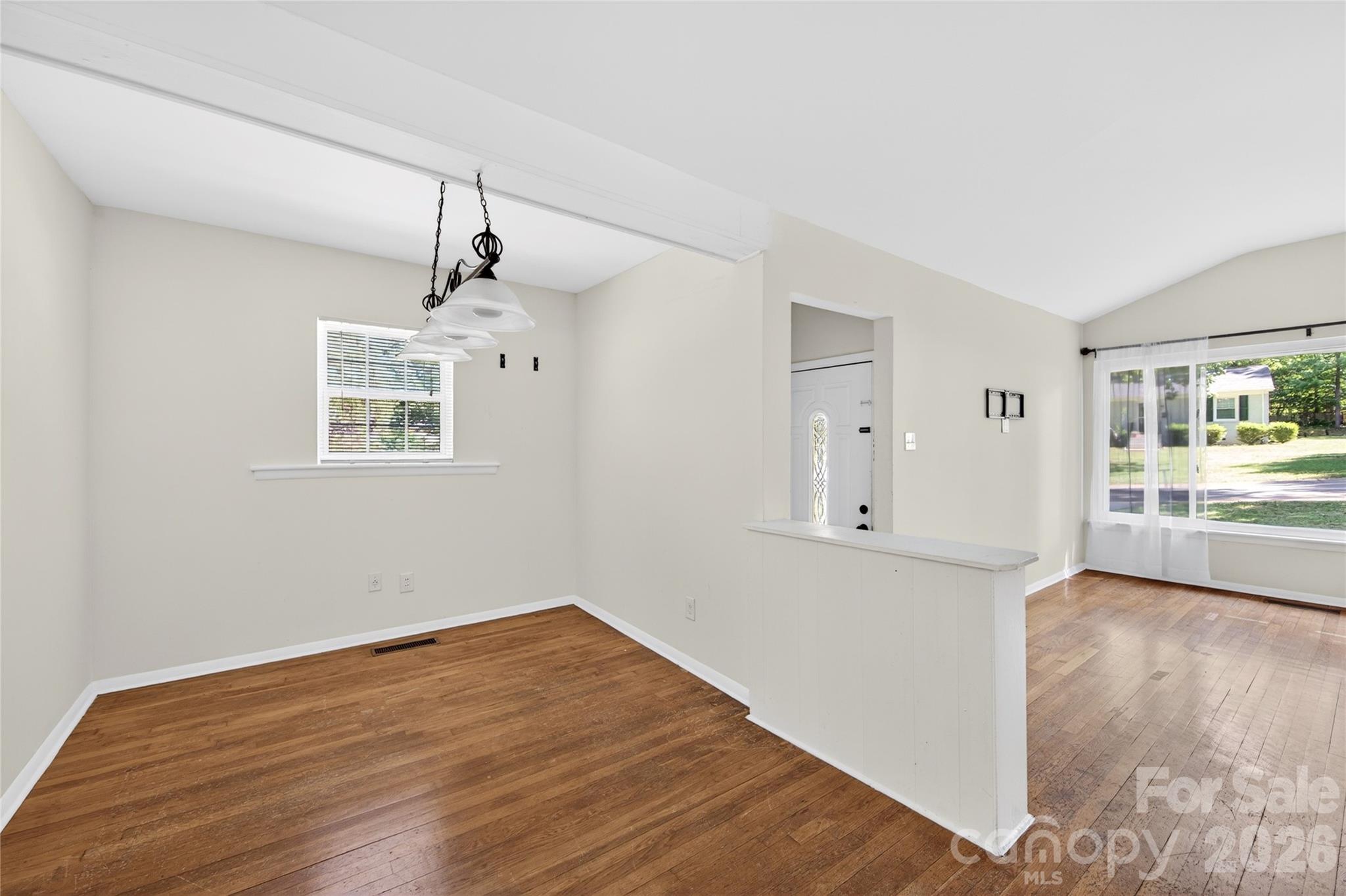 501 Kenlough Drive — Charlotte