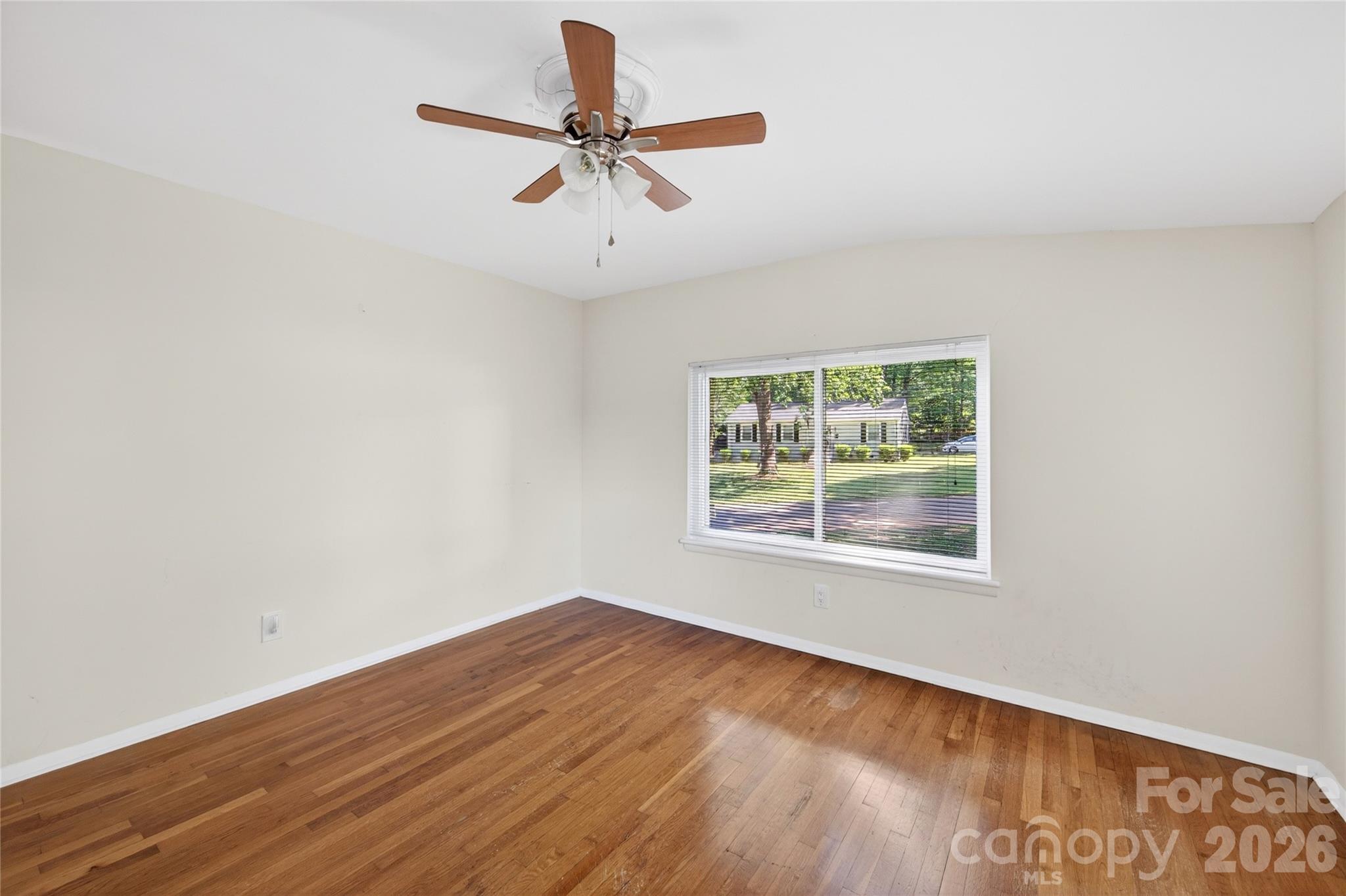 501 Kenlough Drive — Charlotte