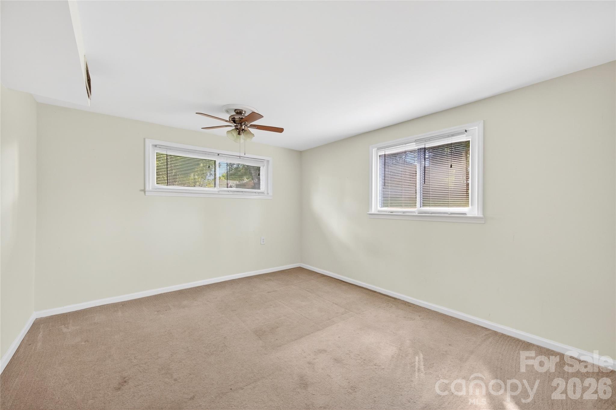 501 Kenlough Drive — Charlotte