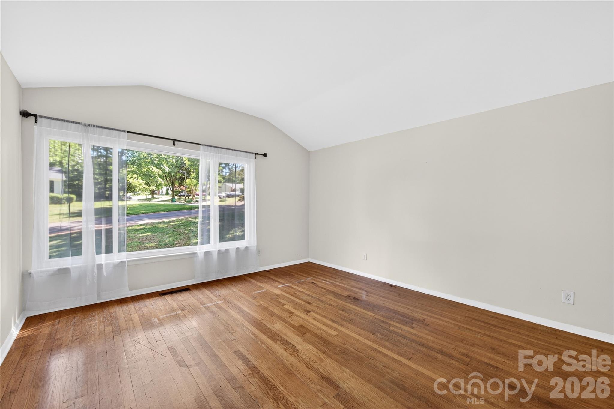 501 Kenlough Drive — Charlotte