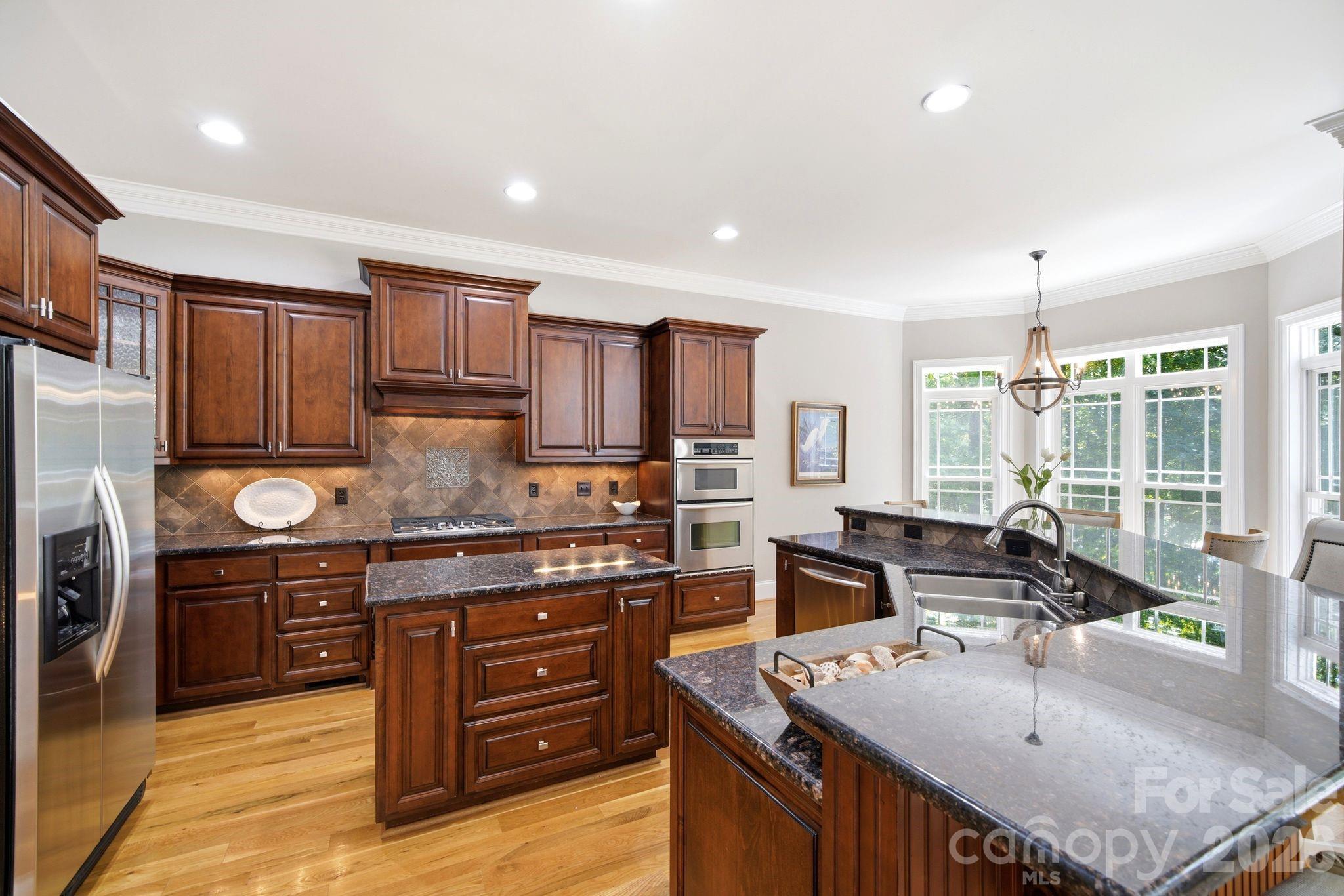 7592 Cottonwood Drive — Denver