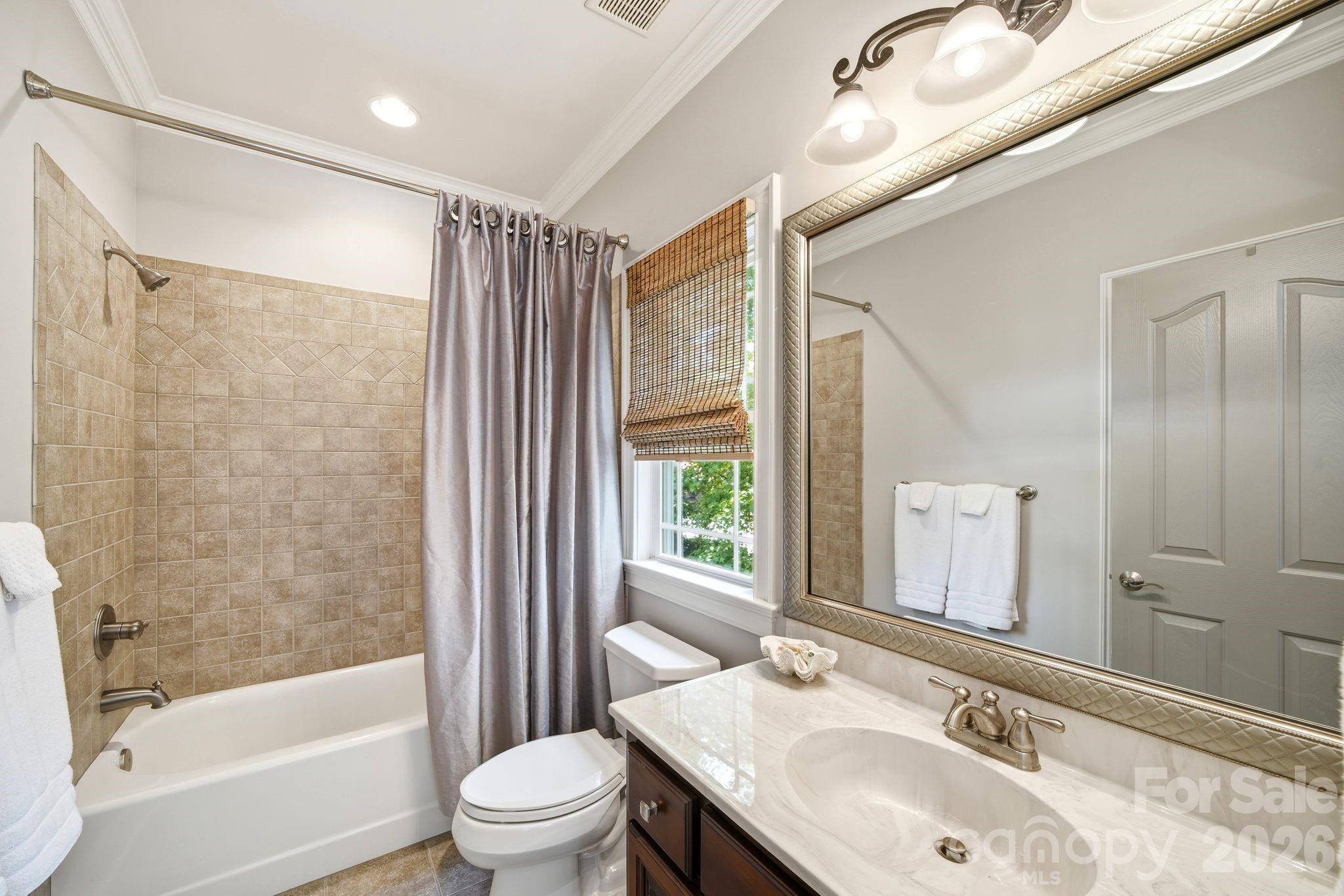 7592 Cottonwood Drive — Denver