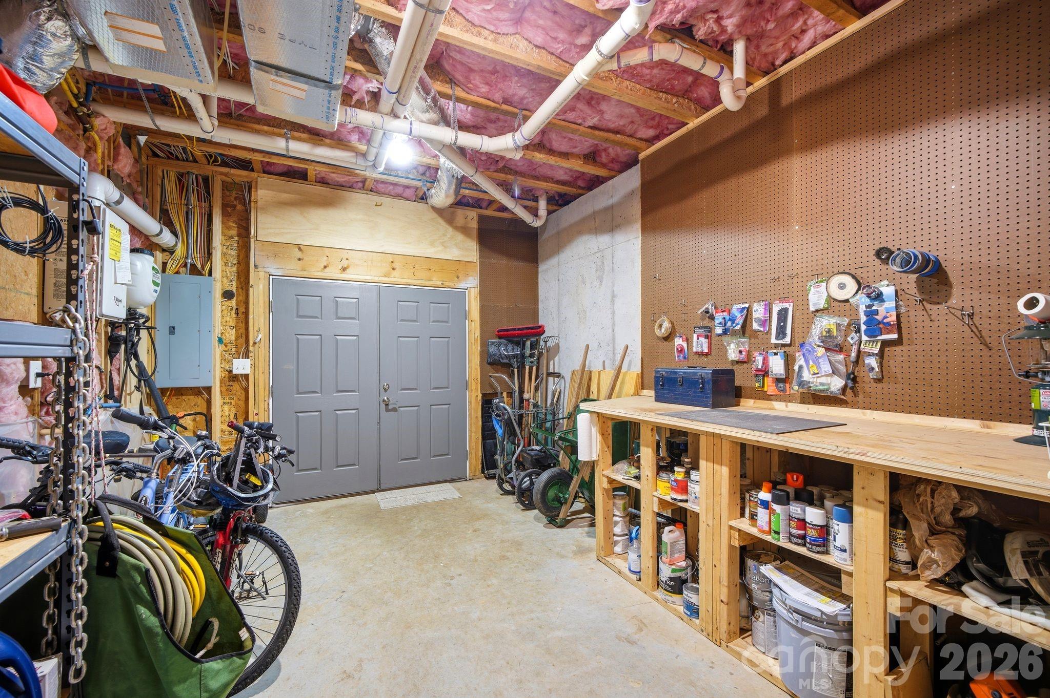 7592 Cottonwood Drive — Denver