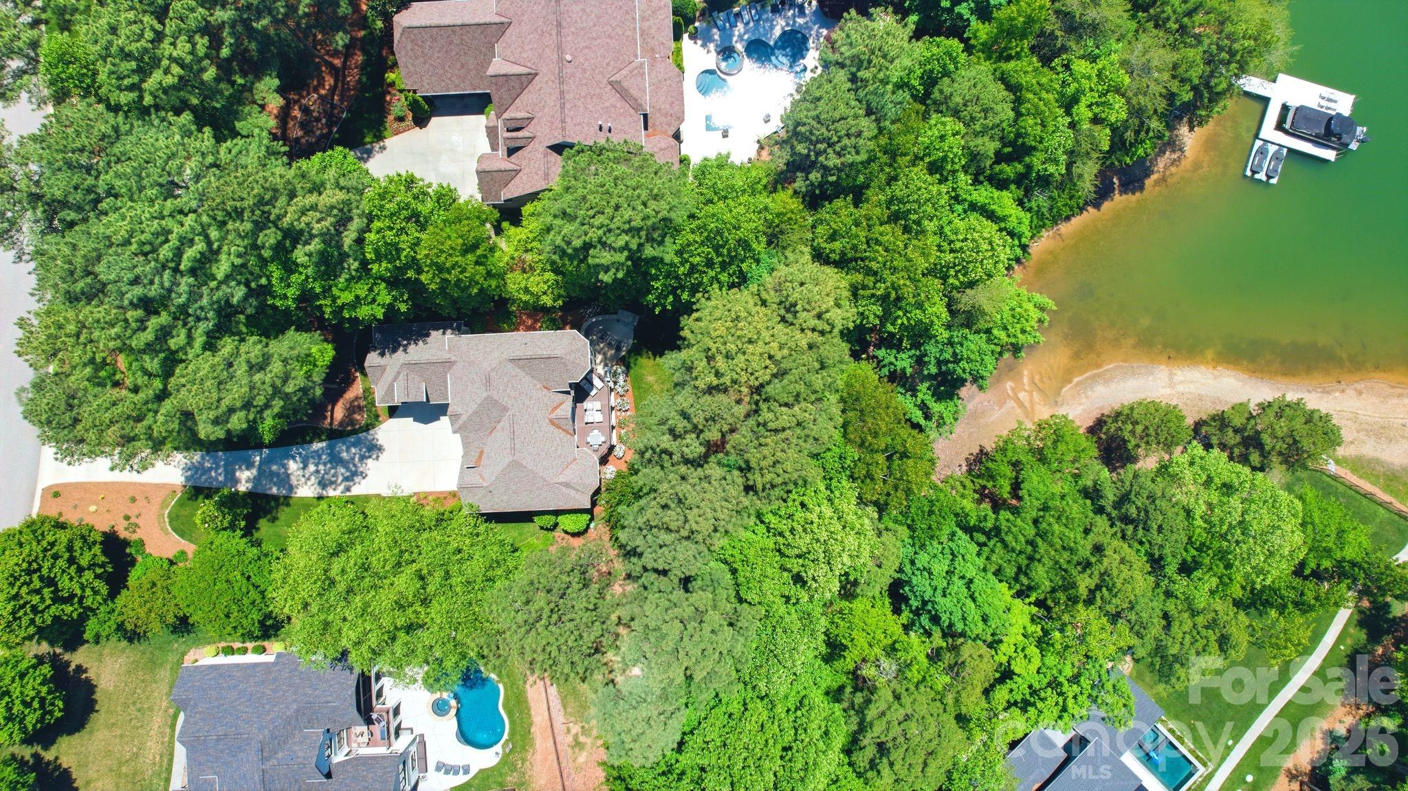 7592 Cottonwood Drive — Denver