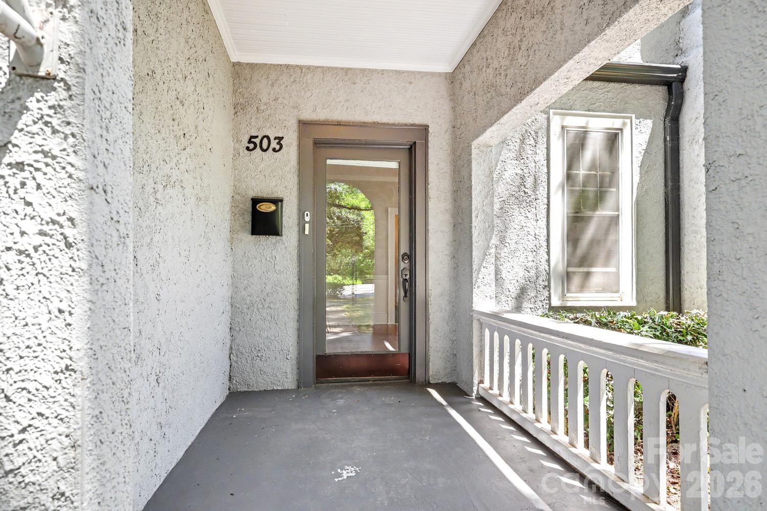 503 E Broad Street — Statesville